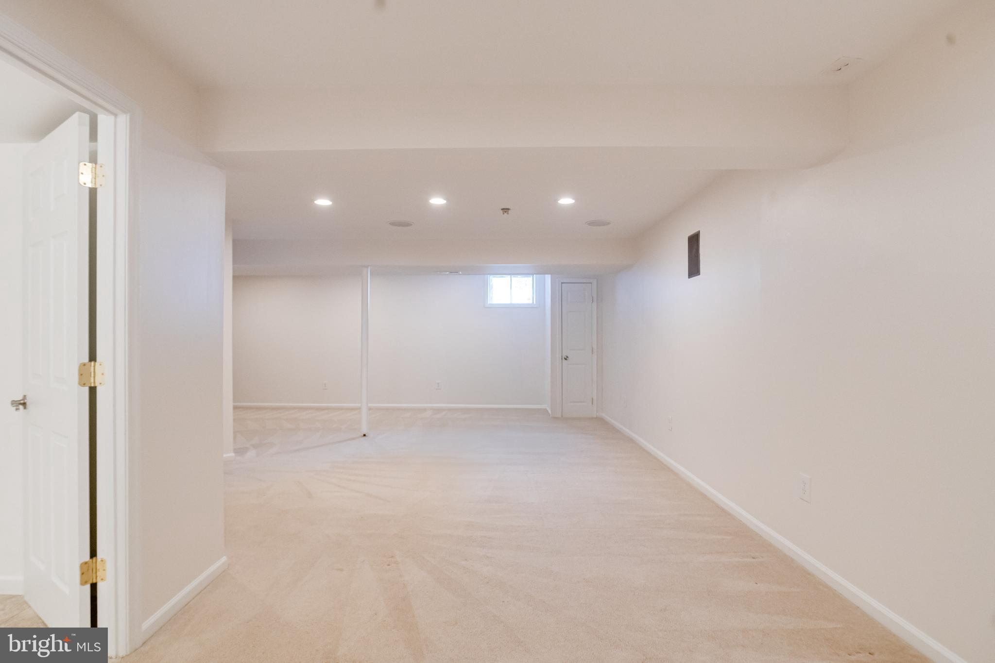 SPRINGHOUSE STATION - Residential