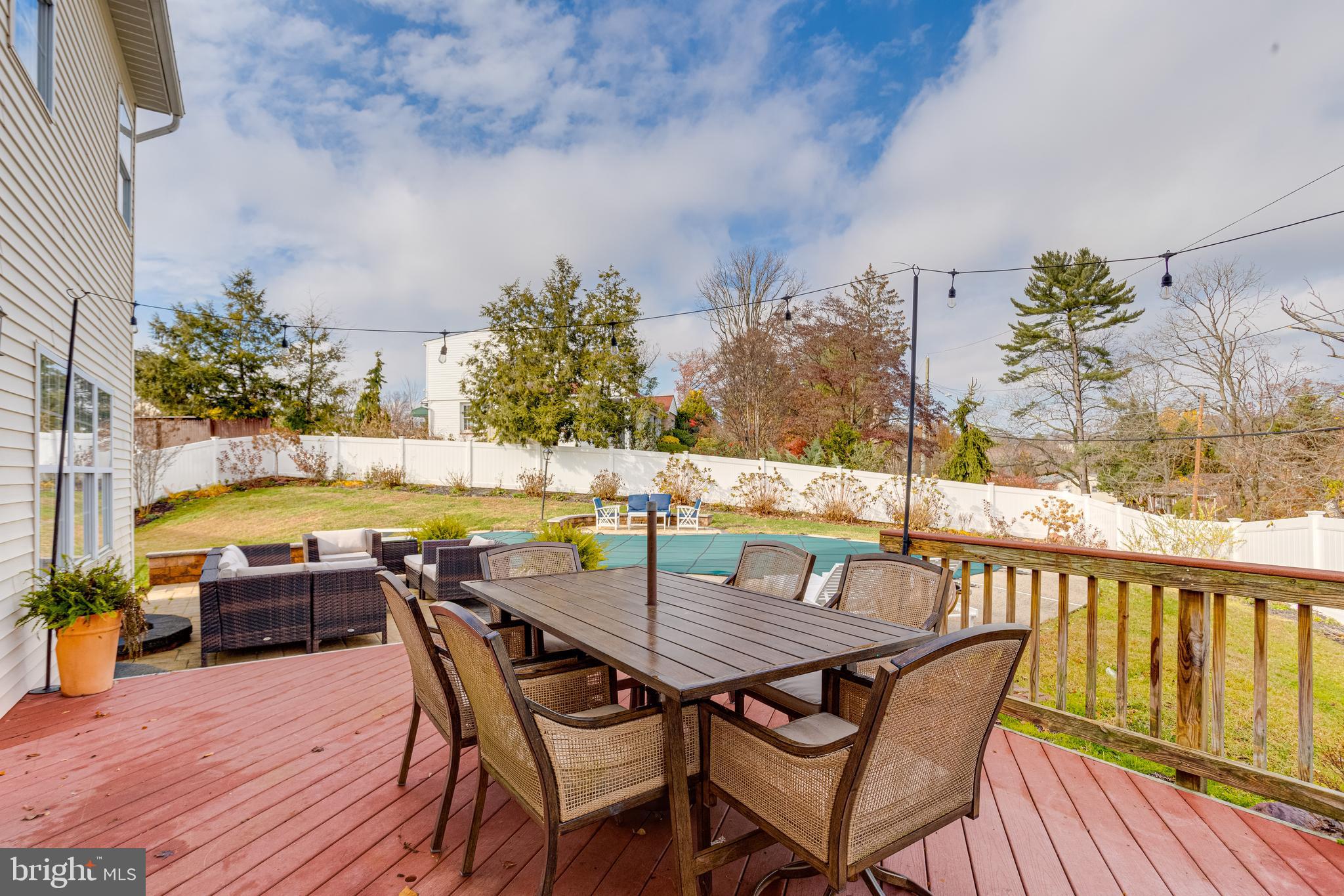 SPRINGHOUSE STATION - Residential