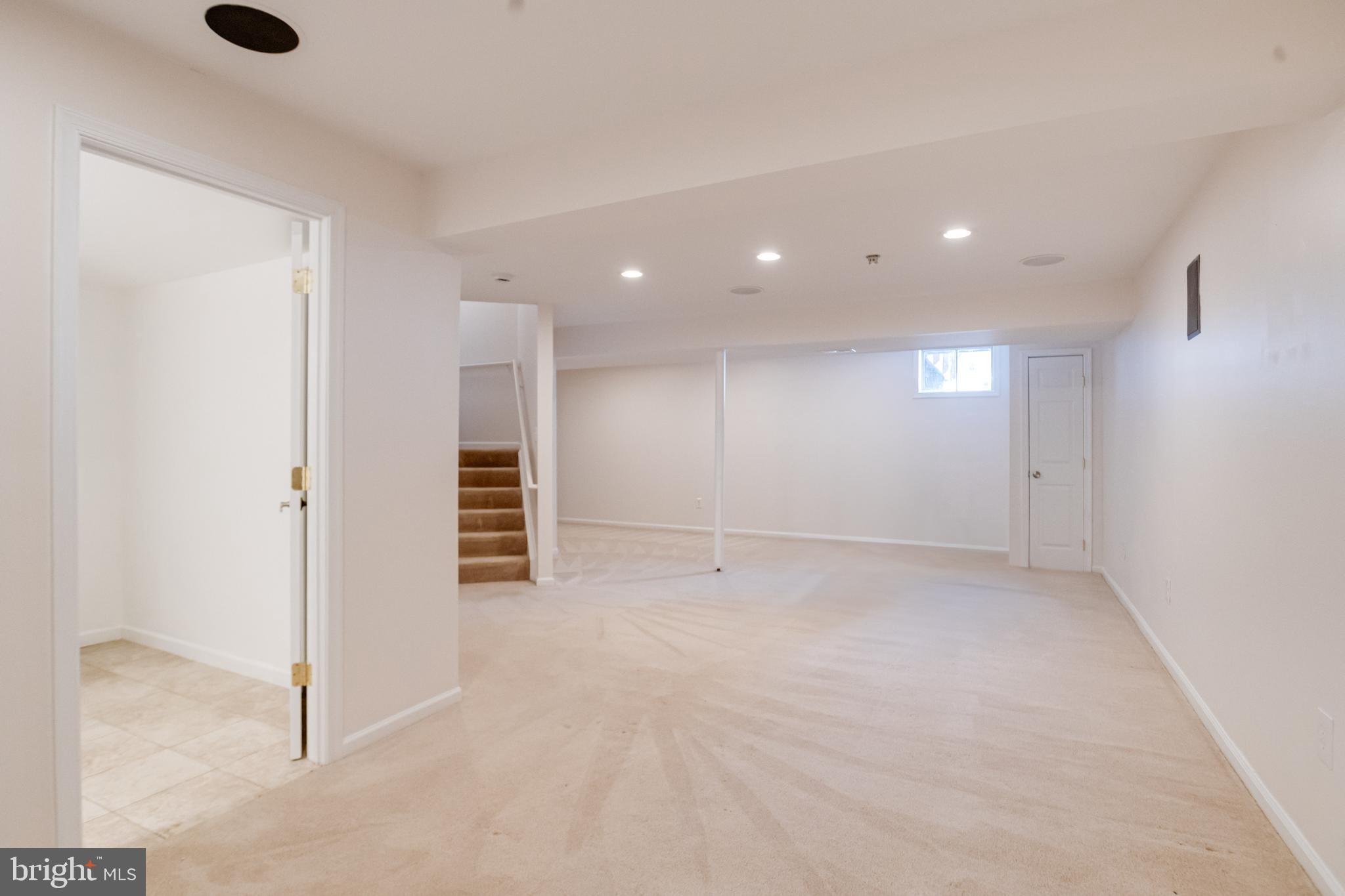 SPRINGHOUSE STATION - Residential