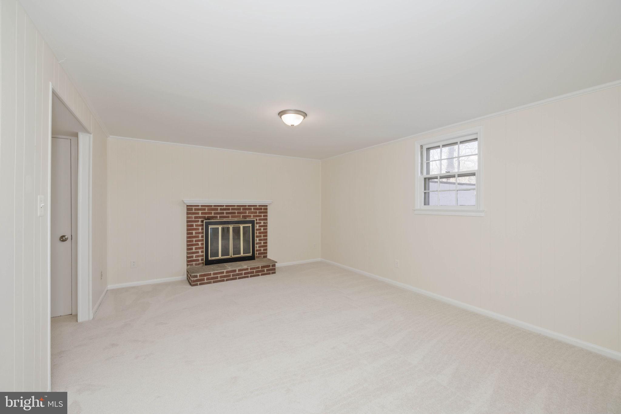 WILLOW WOODS - Residential