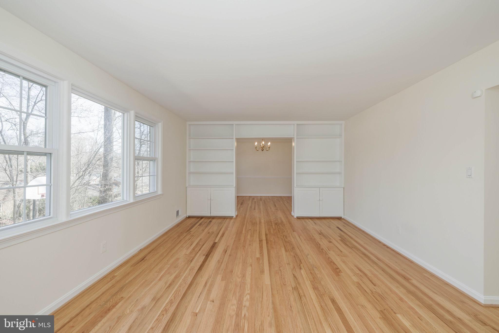 WILLOW WOODS - Residential