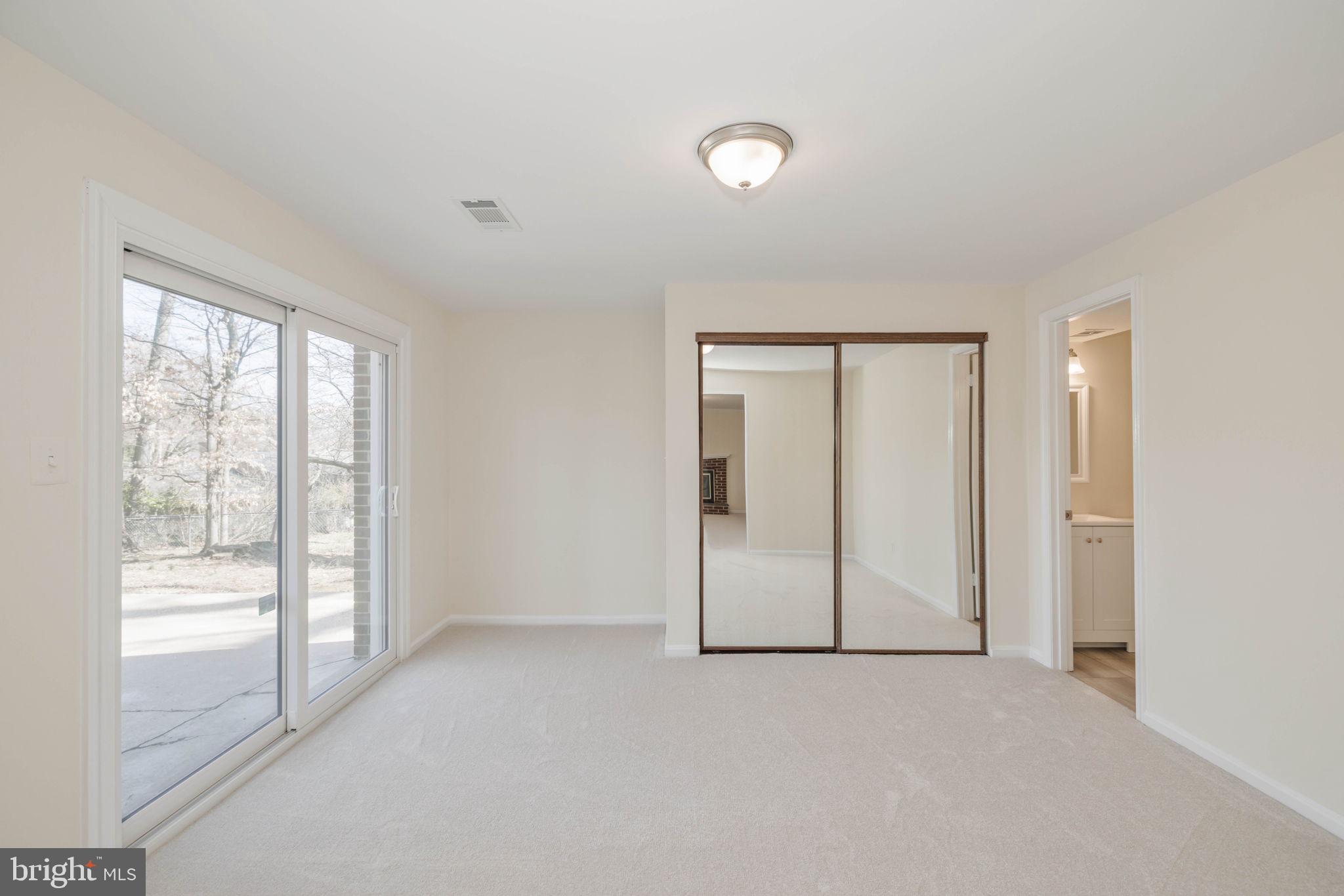 WILLOW WOODS - Residential