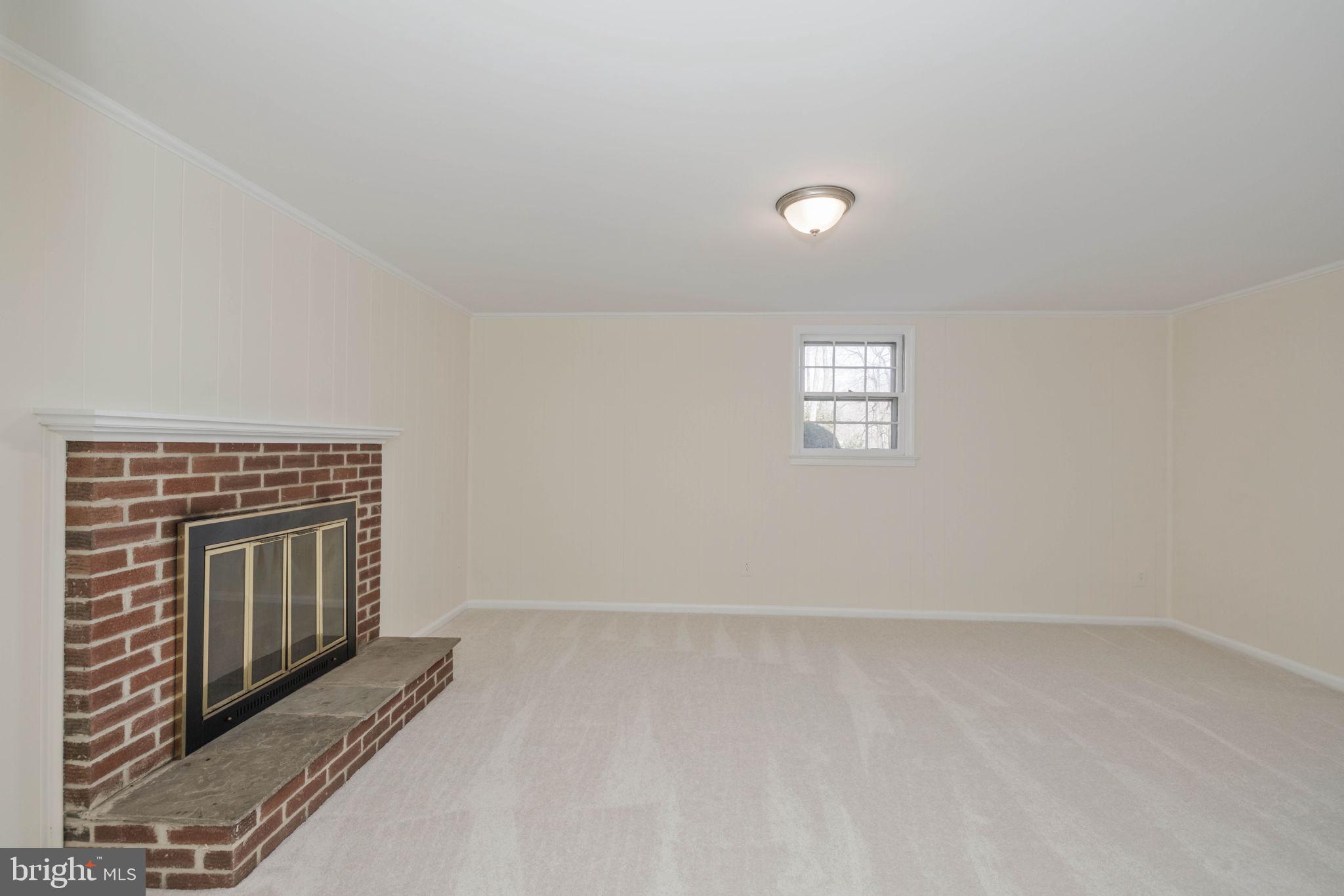 WILLOW WOODS - Residential