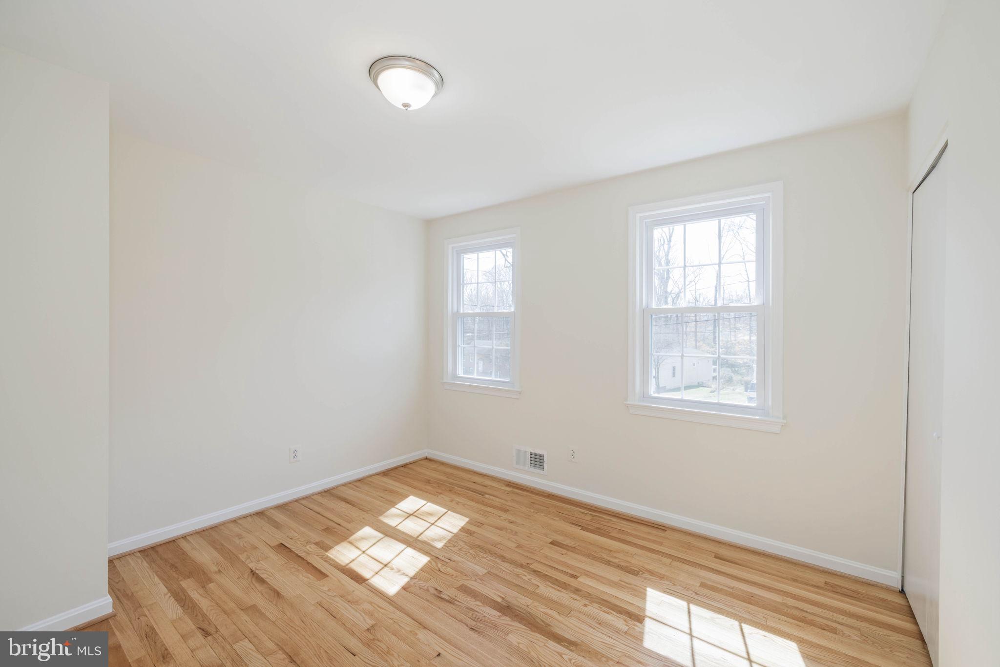 WILLOW WOODS - Residential