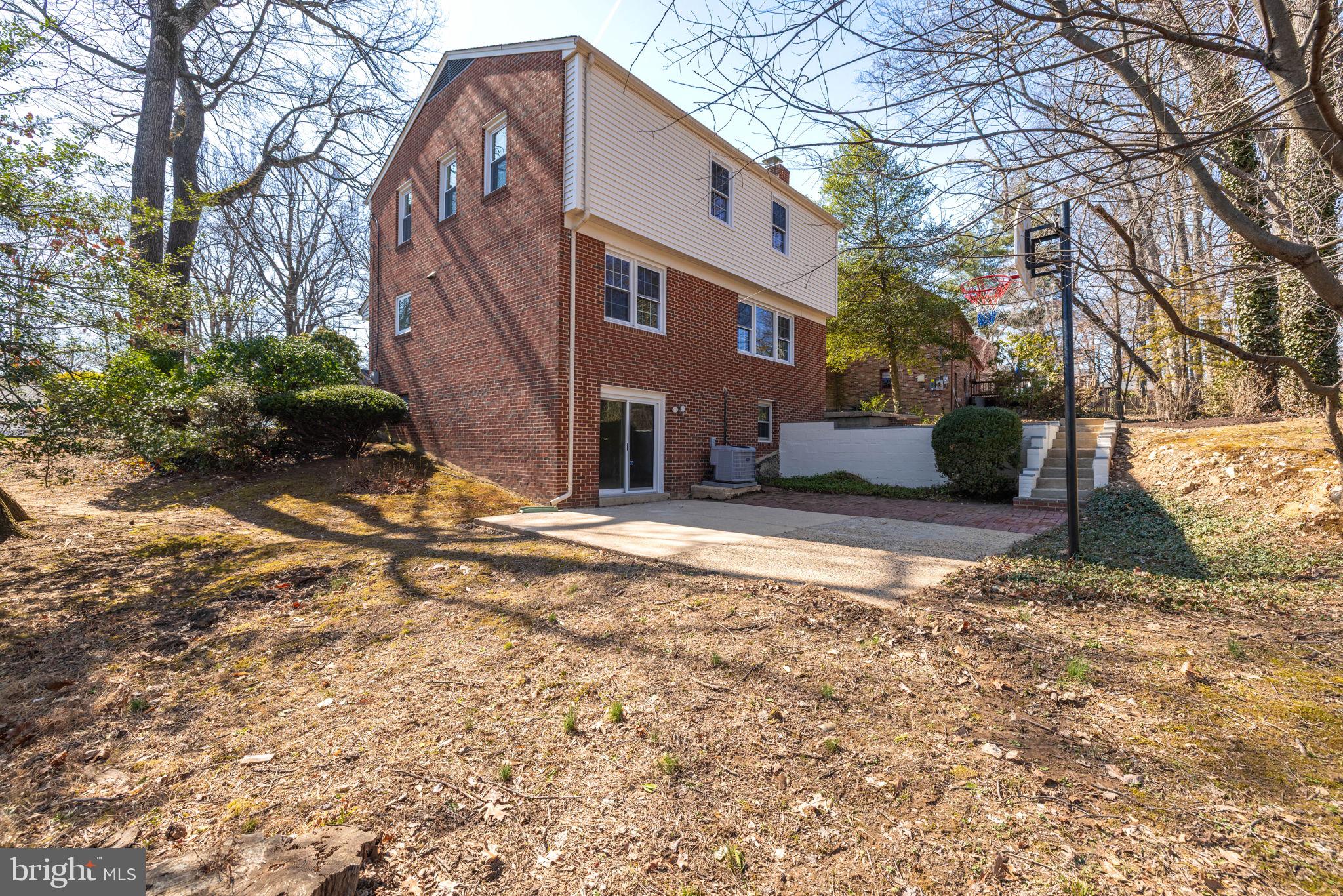 WILLOW WOODS - Residential