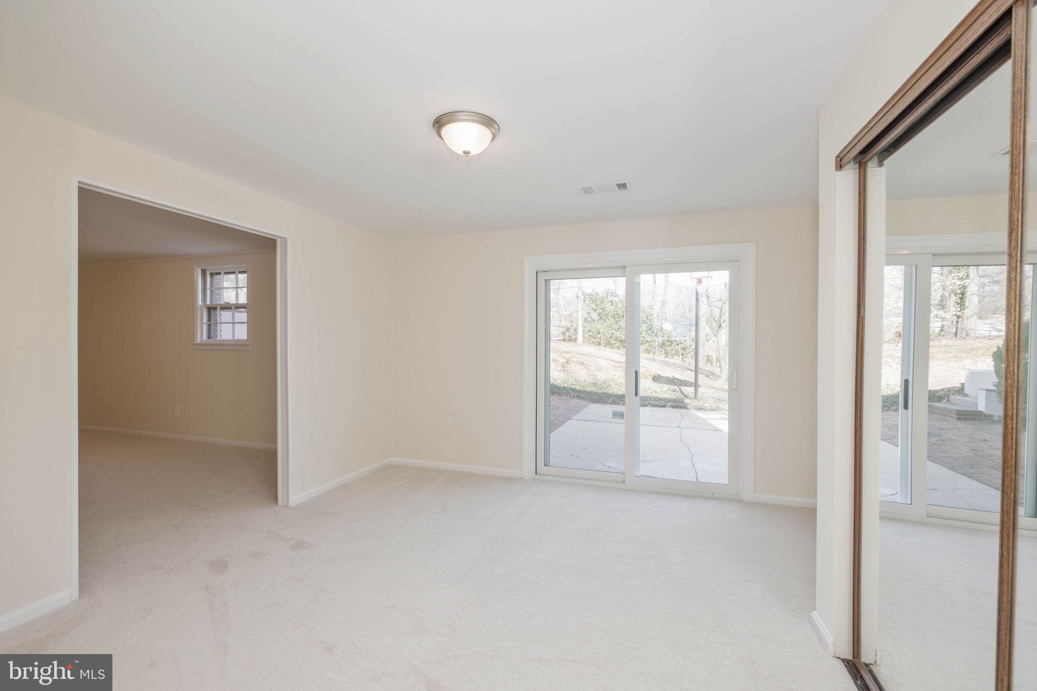 WILLOW WOODS - Residential