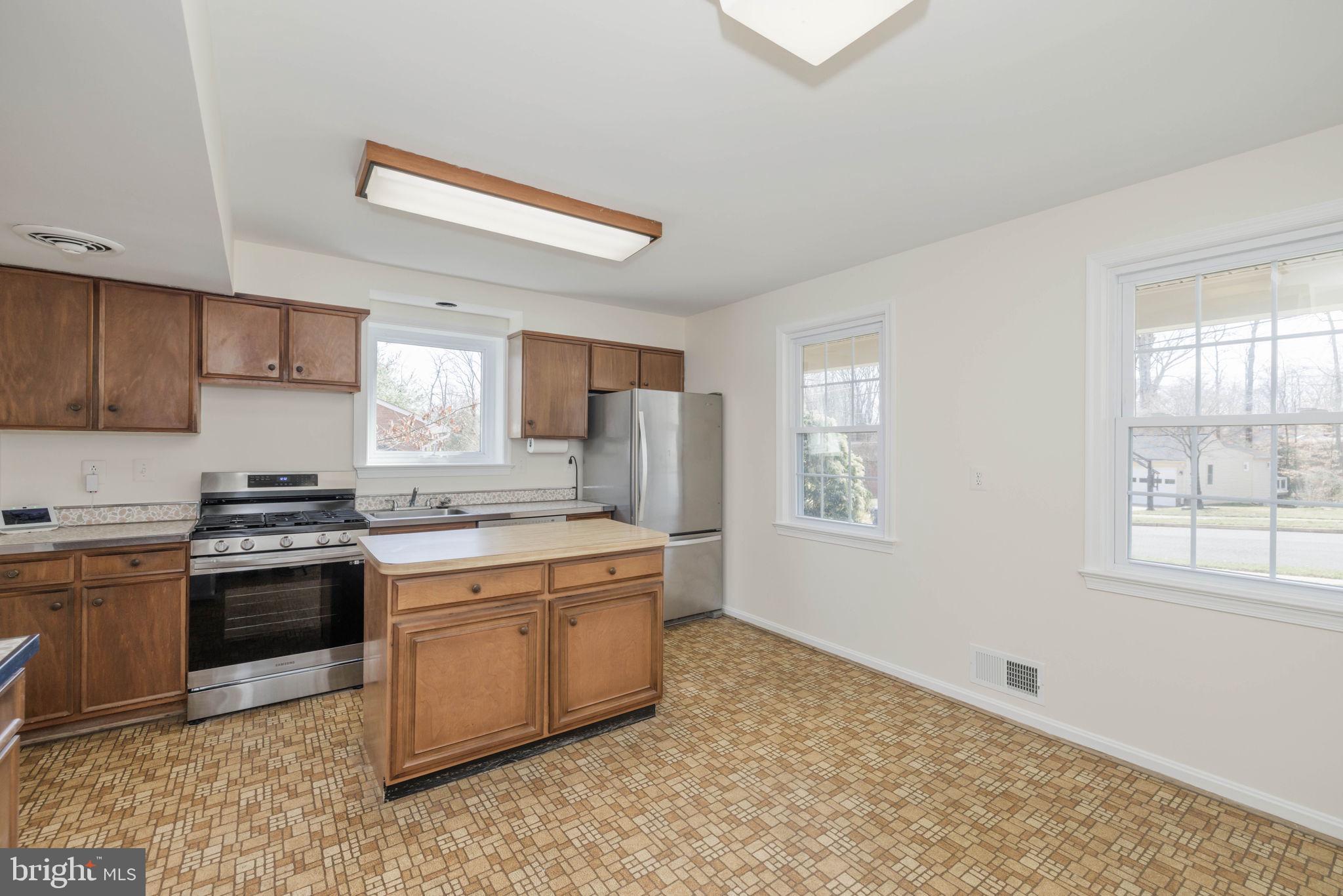 WILLOW WOODS - Residential