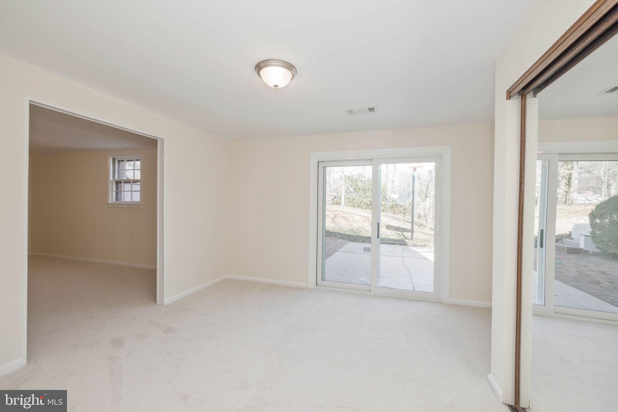 WILLOW WOODS - Residential