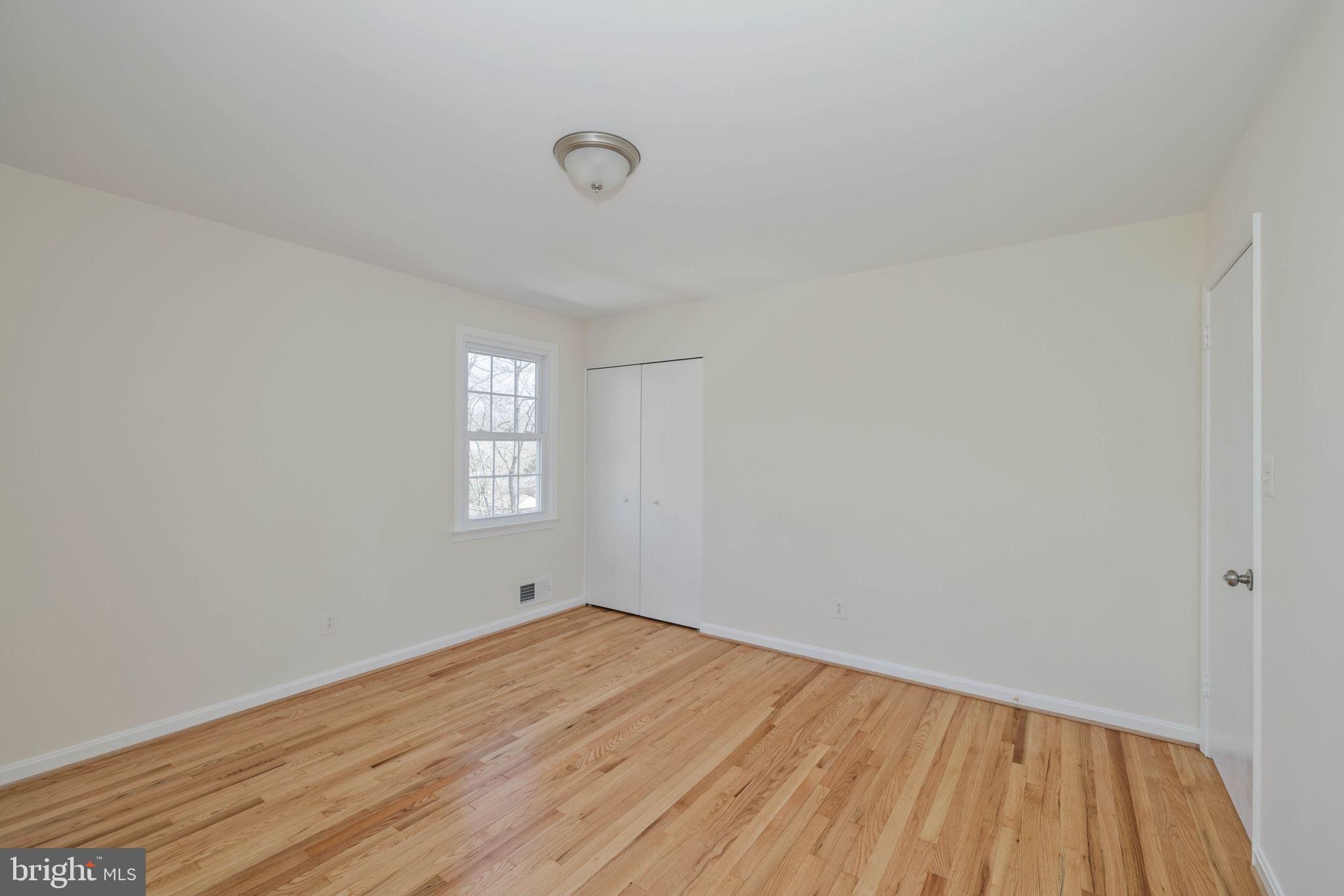 WILLOW WOODS - Residential