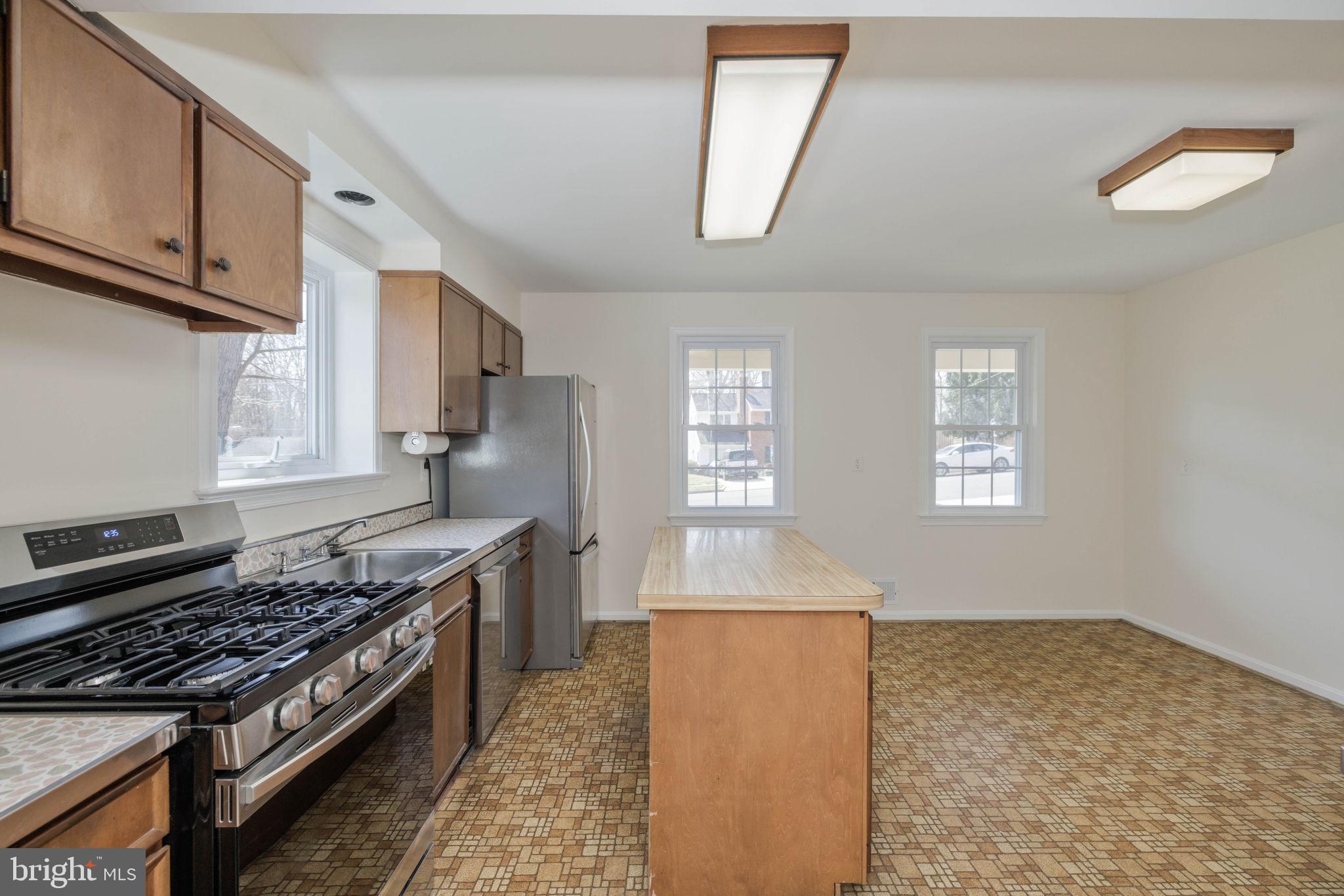 WILLOW WOODS - Residential