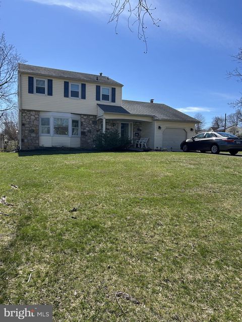 Homes For Sale - 1934 Palomino Drive<br/> WARRINGTON, PA 18976