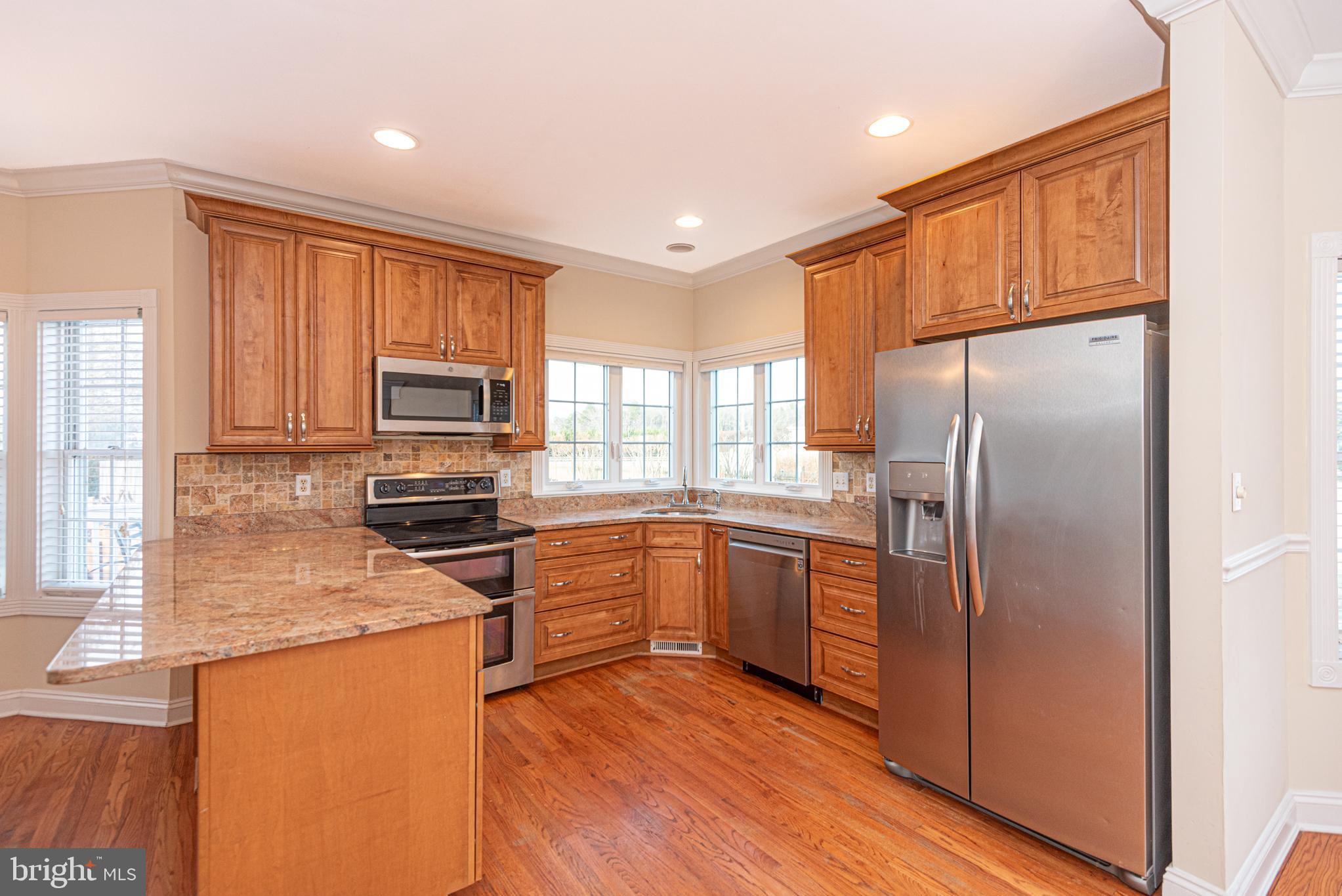 BUNTINGS POINT - Residential