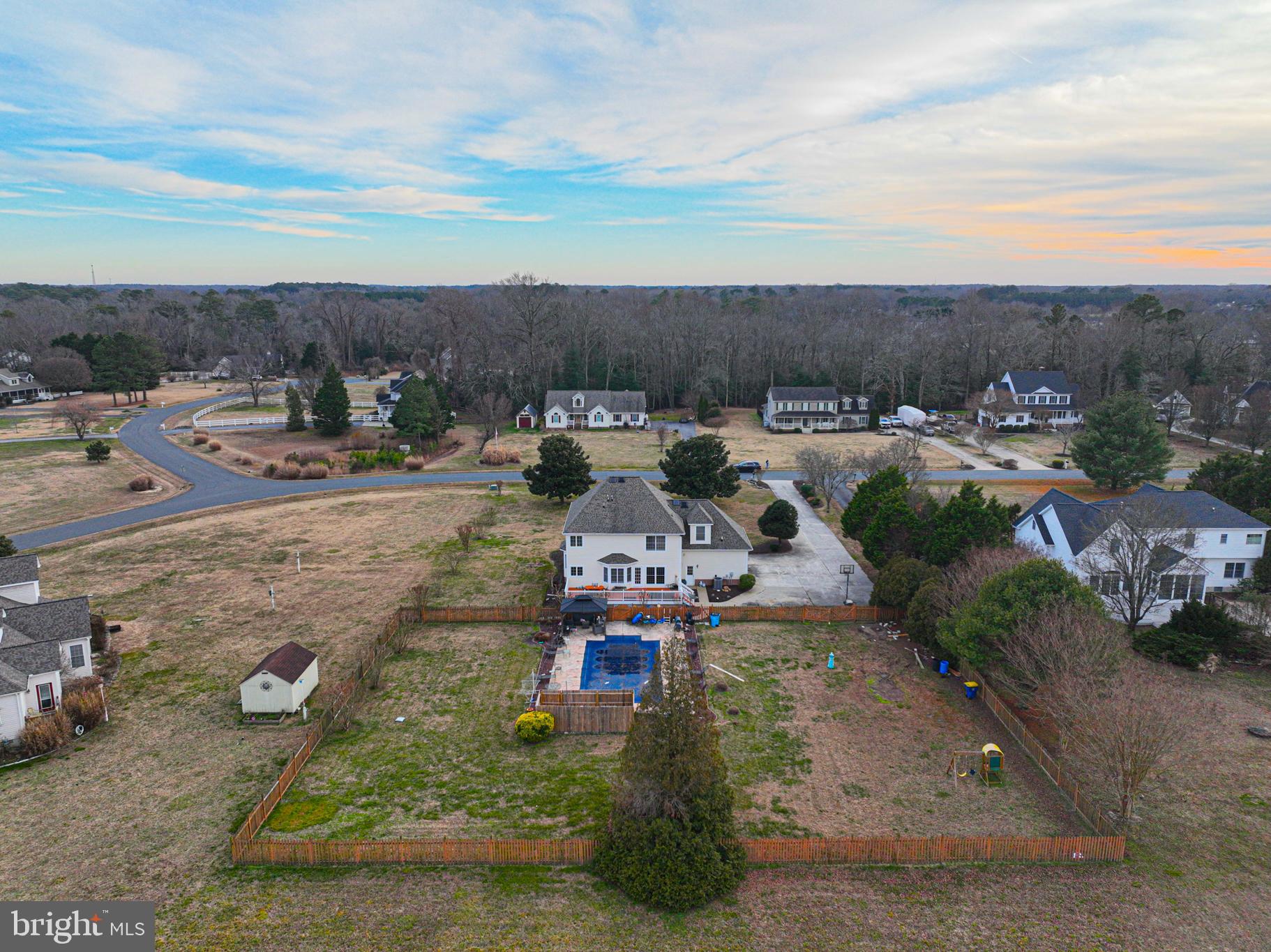 BUNTINGS POINT - Residential