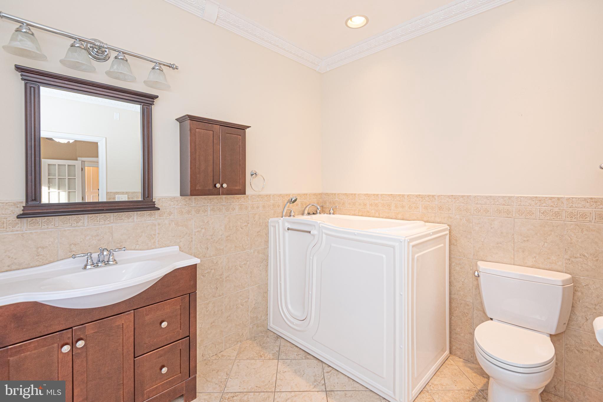 BUNTINGS POINT - Residential