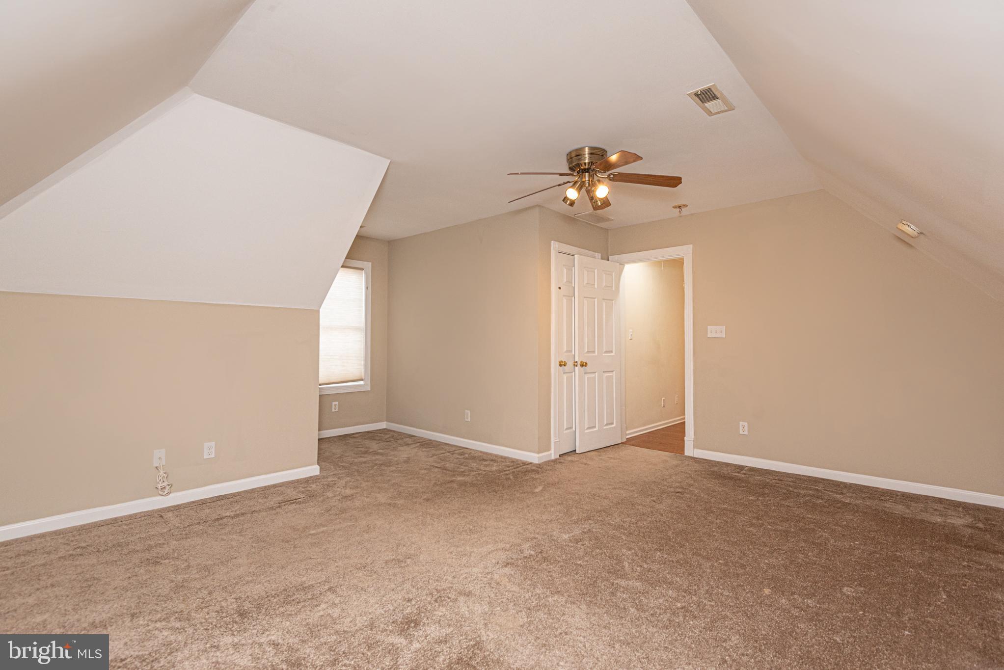 BUNTINGS POINT - Residential