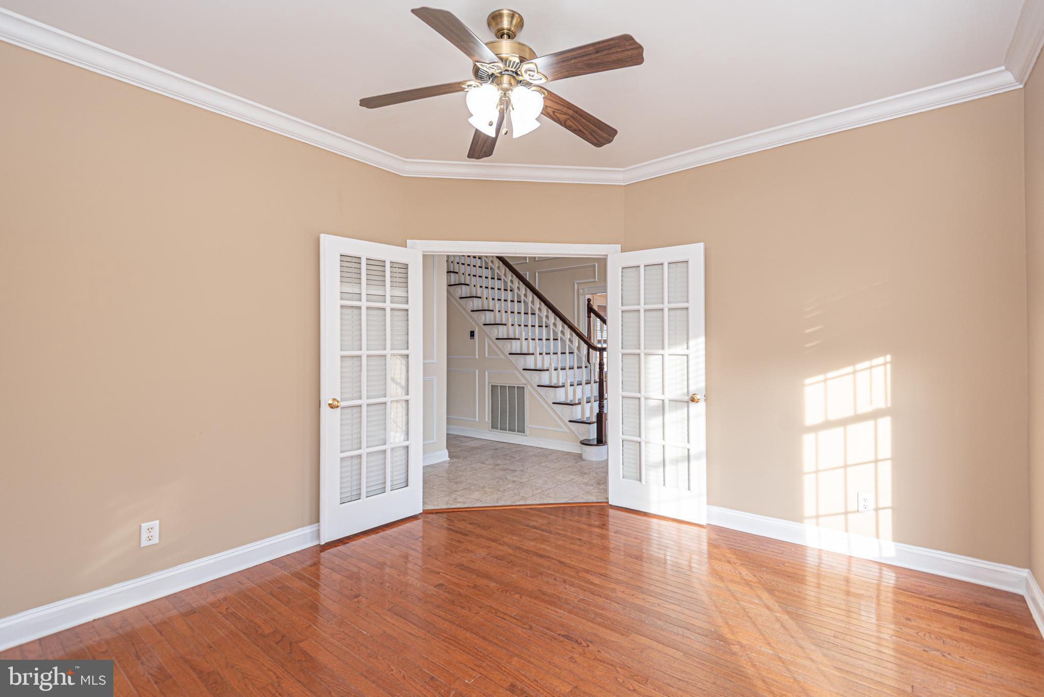 BUNTINGS POINT - Residential