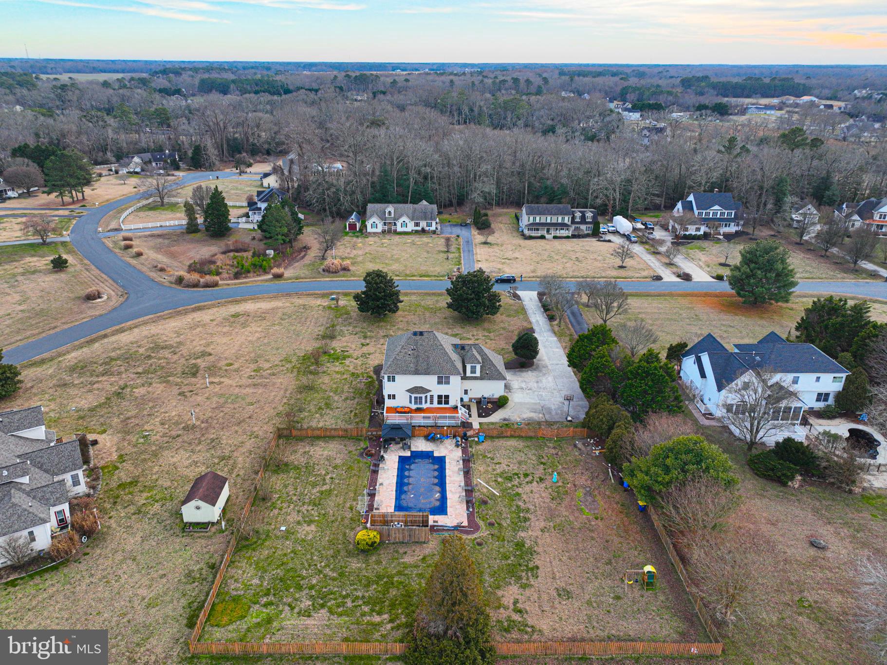 BUNTINGS POINT - Residential