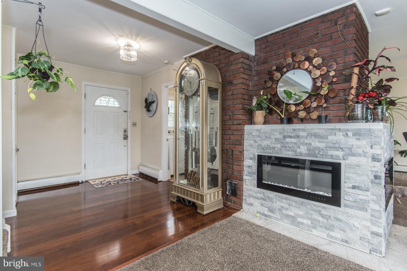 455 SNOWBALL DRIVE