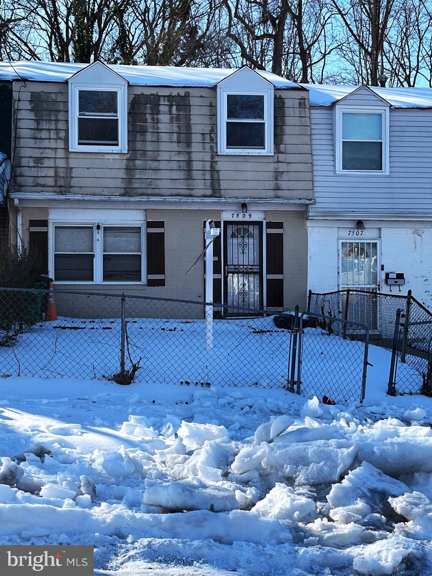 Don’t miss this chance to own a charming townhouse in the heart of the highly desirable Palmer Park neighborhood. Offering 3 bedrooms, 1.5 bathrooms, and 1,320 sq. ft. of living space, this home is being sold as-is, making it a great opportunity for buyers ready to bring their vision to life. Enjoy a low-maintenance lot, and a welcoming community with tree-lined streets, parks, shops, and dining options all nearby. Whether you're a first-time buyer or investor, this property offers strong potential in a location that truly delivers.