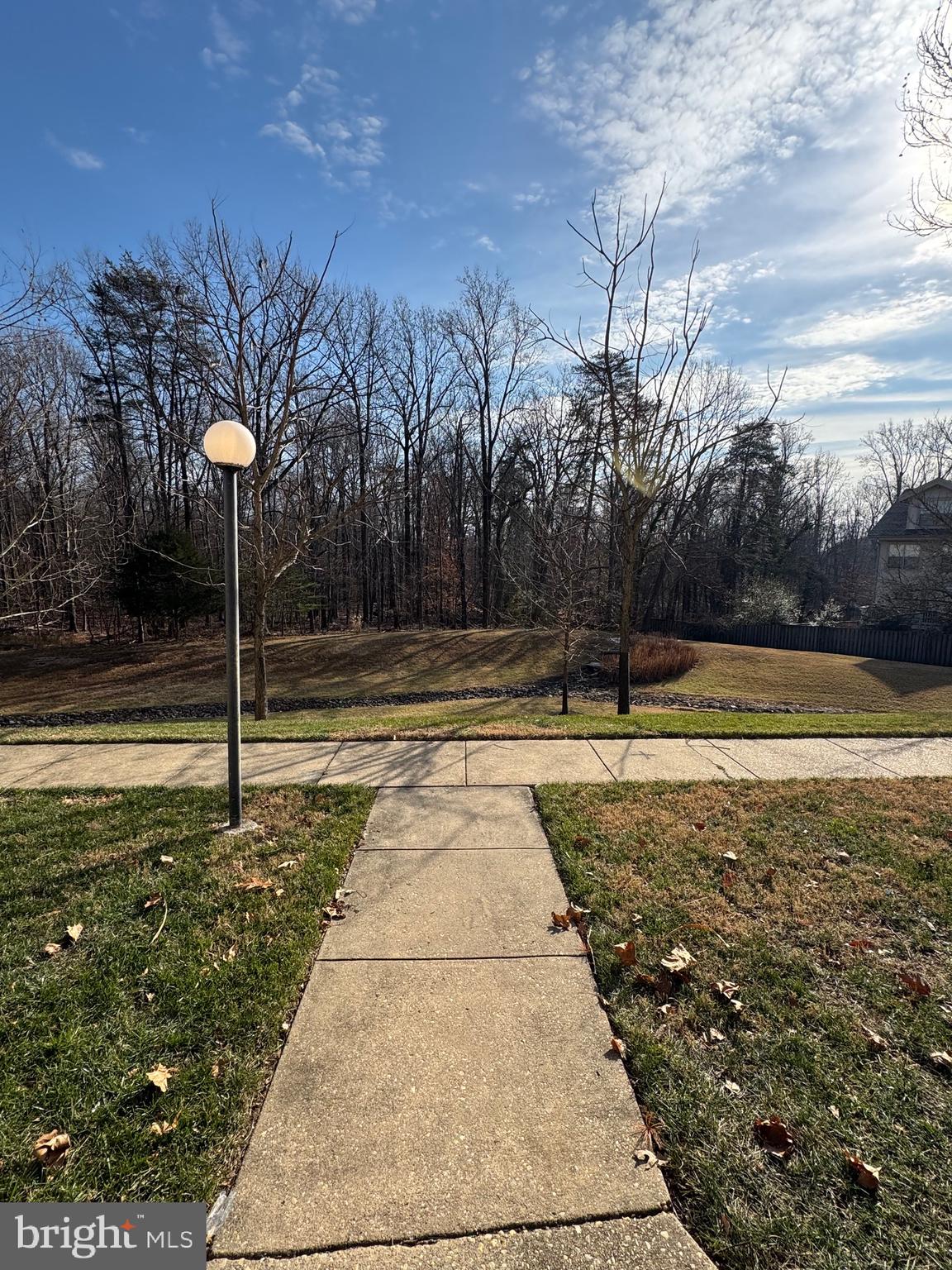 ASPEN FOREST - Residential Lease