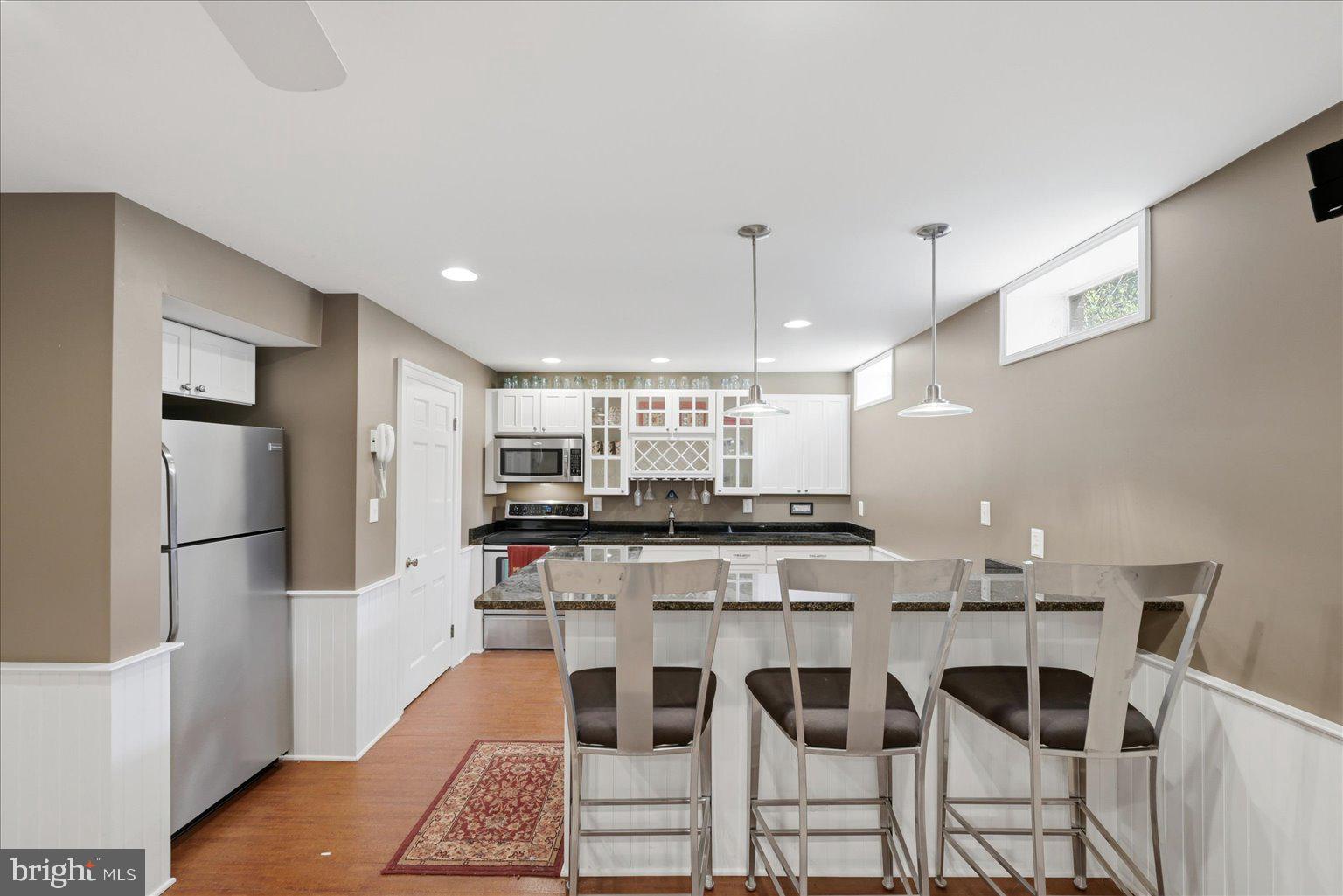 WINCHESTER - Residential