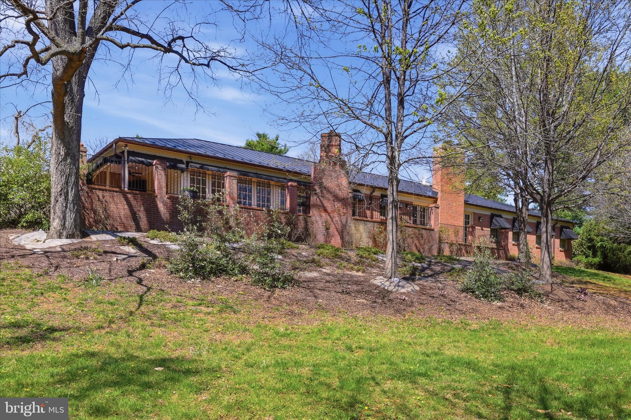 WINCHESTER - Residential