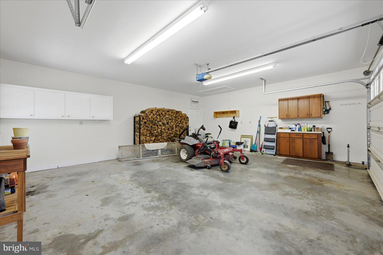 WINCHESTER - Residential