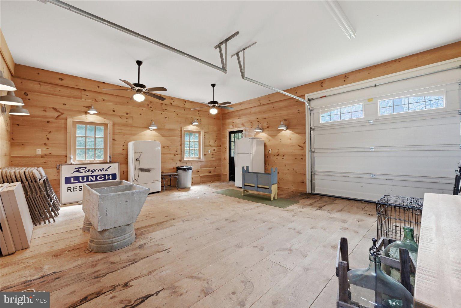 WINCHESTER - Residential