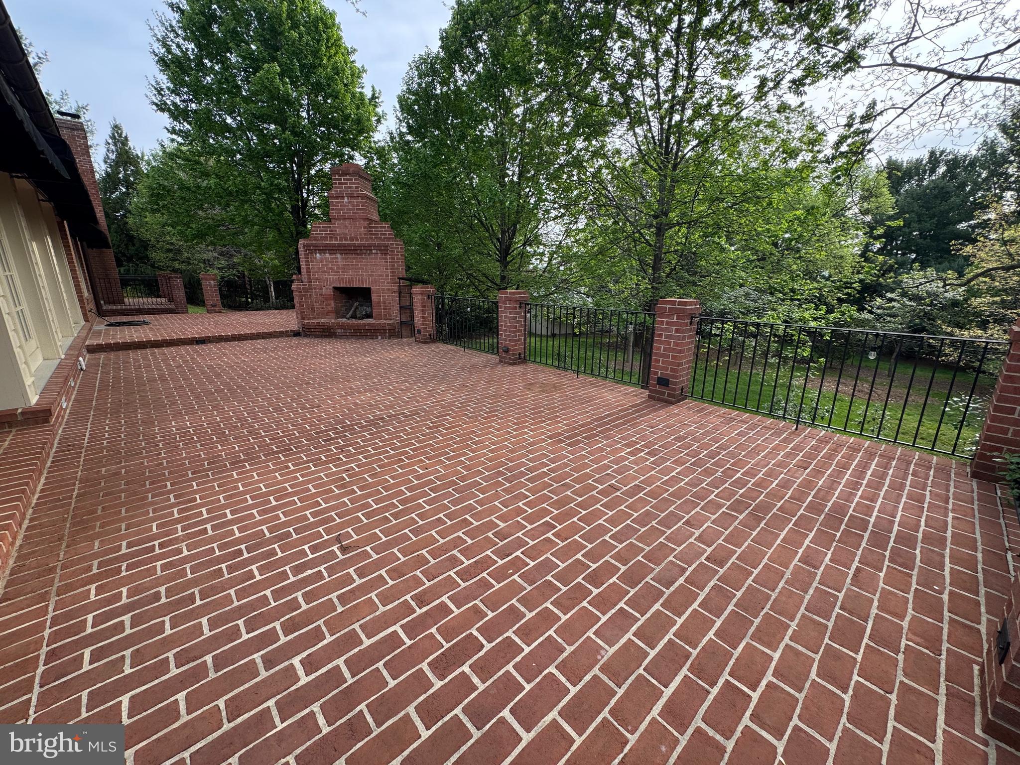 WINCHESTER - Residential