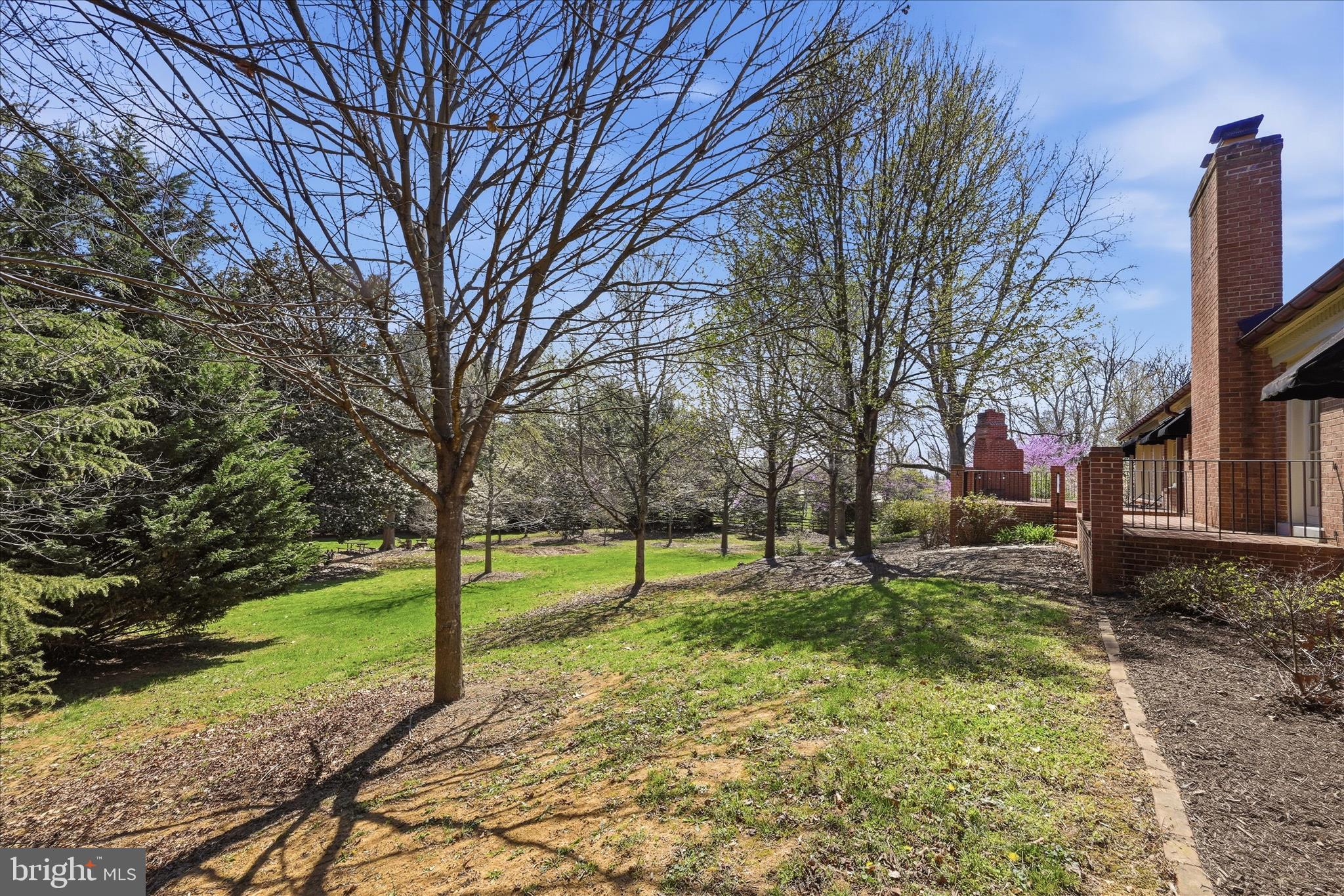 WINCHESTER - Residential