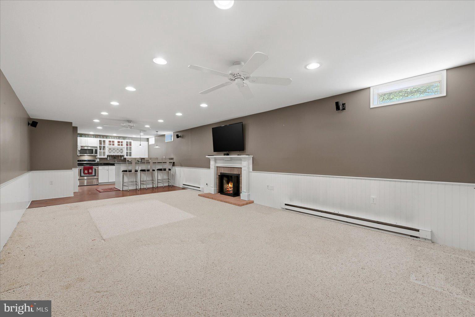 WINCHESTER - Residential