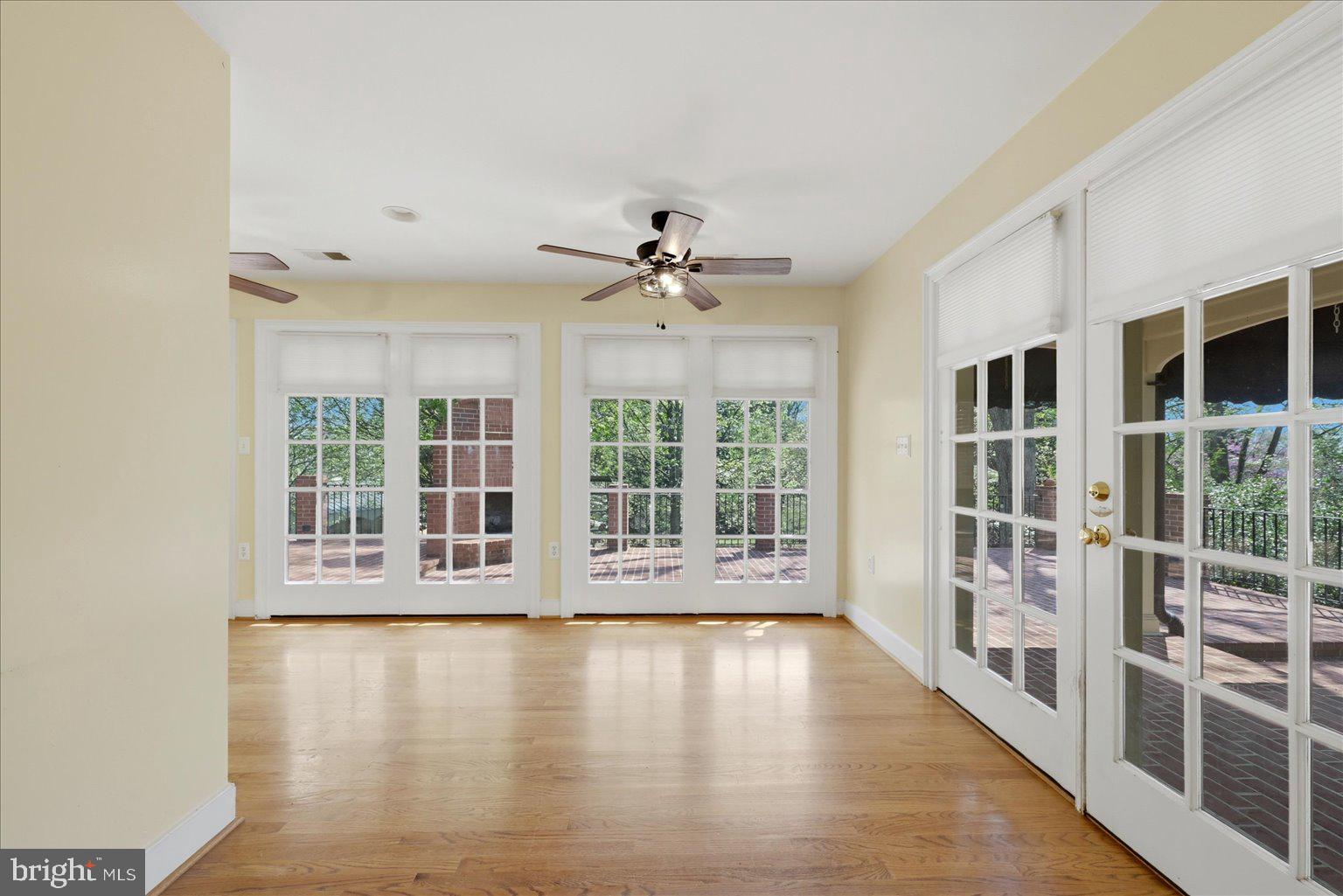 WINCHESTER - Residential