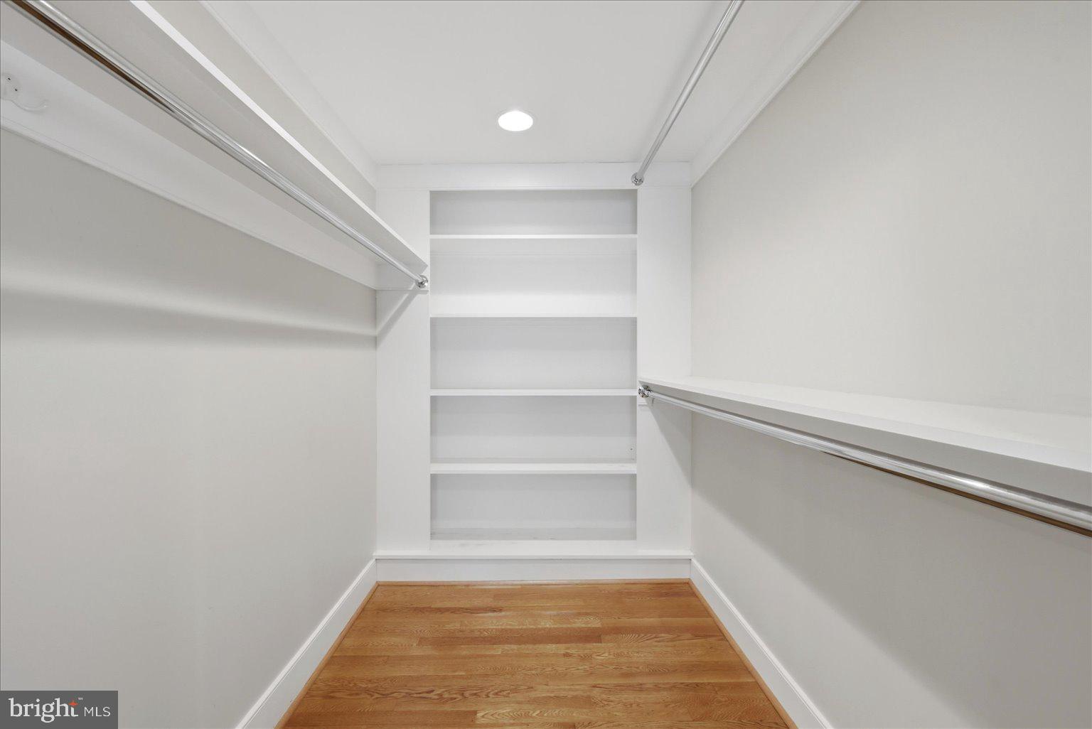 WINCHESTER - Residential