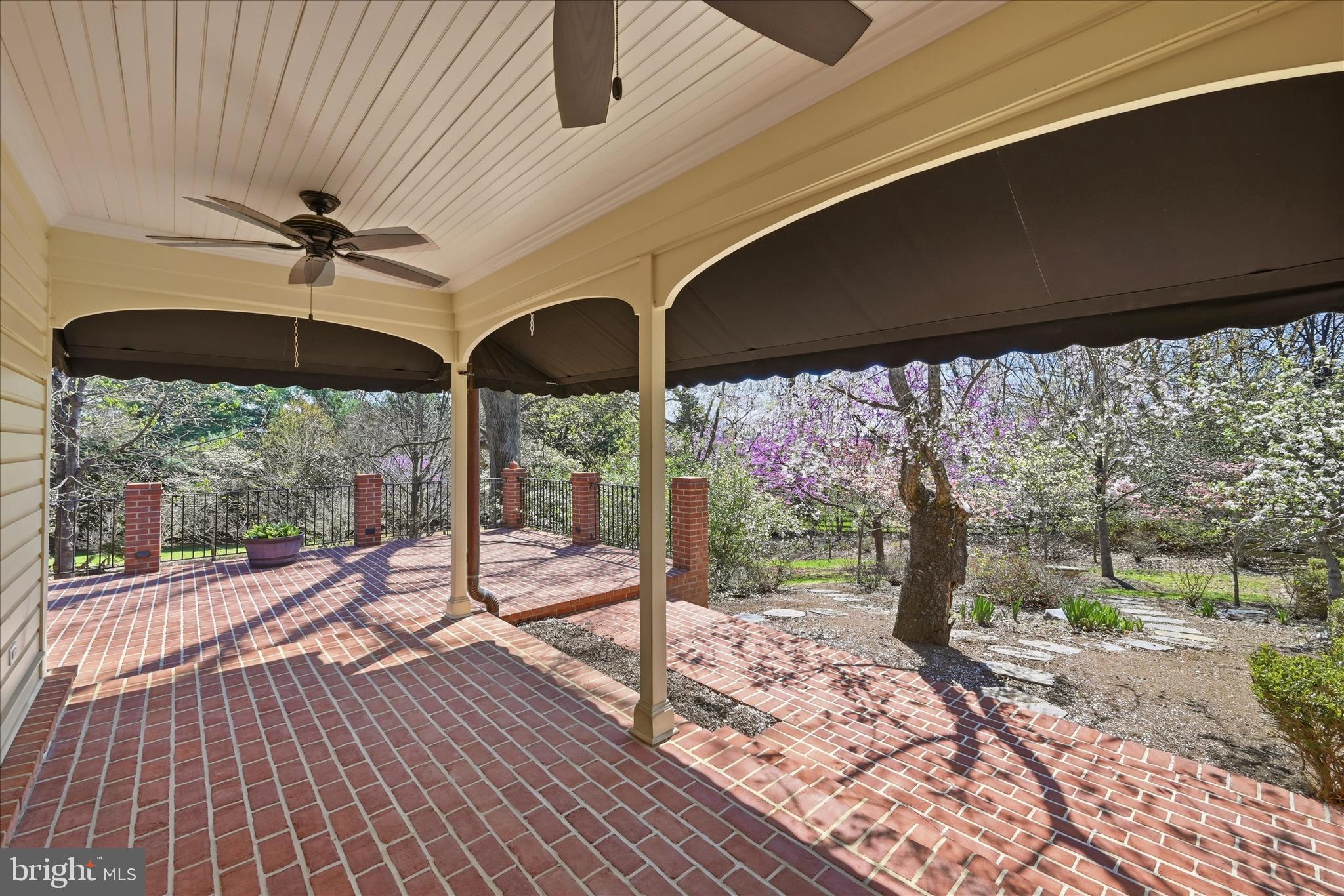 WINCHESTER - Residential