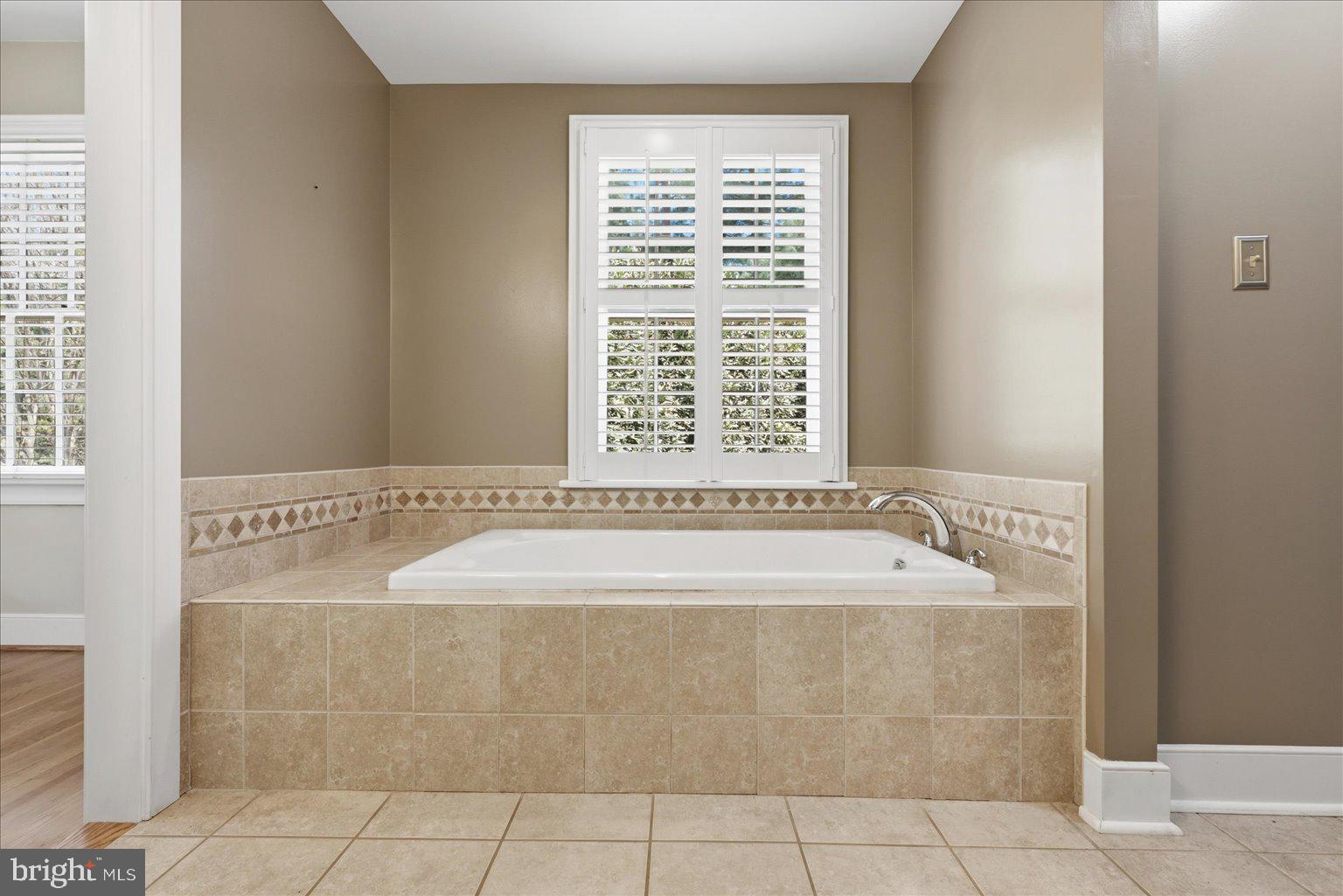 WINCHESTER - Residential