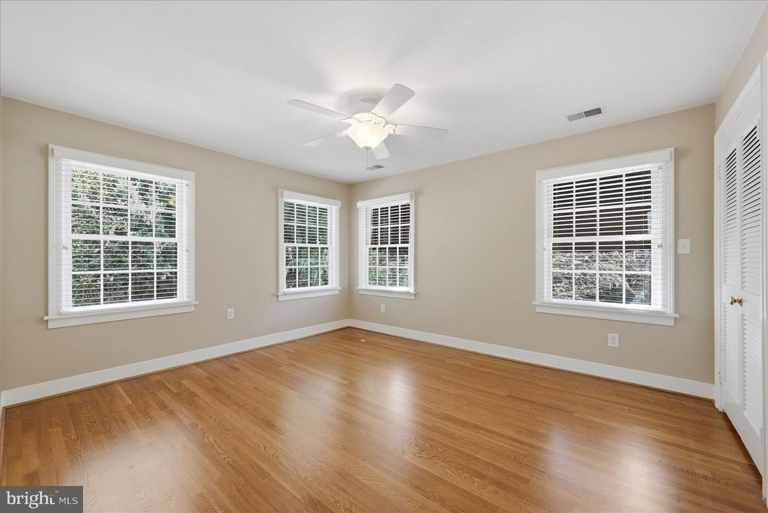 WINCHESTER - Residential