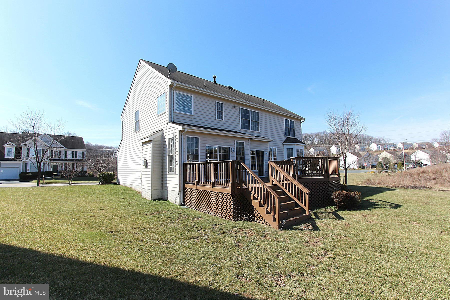 RIVER OAKS - Residential