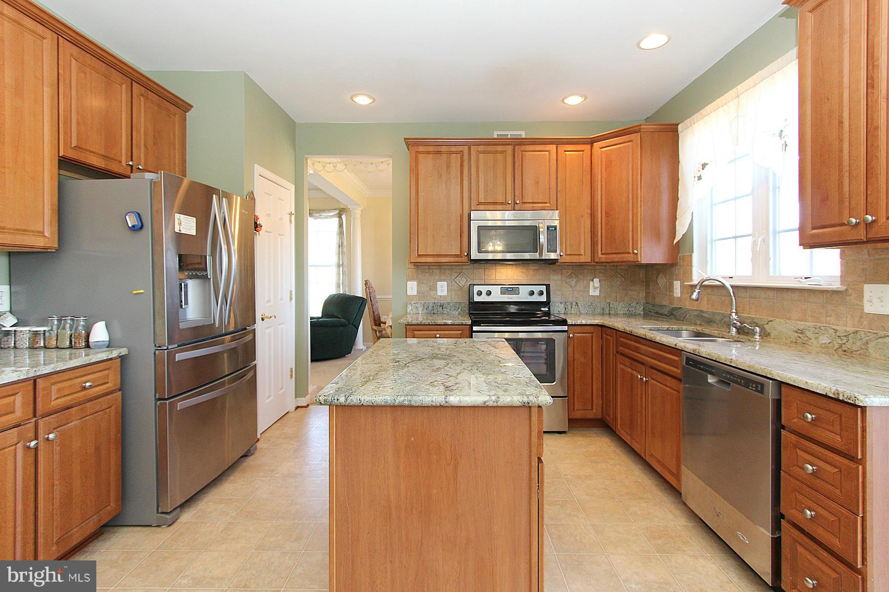 RIVER OAKS - Residential