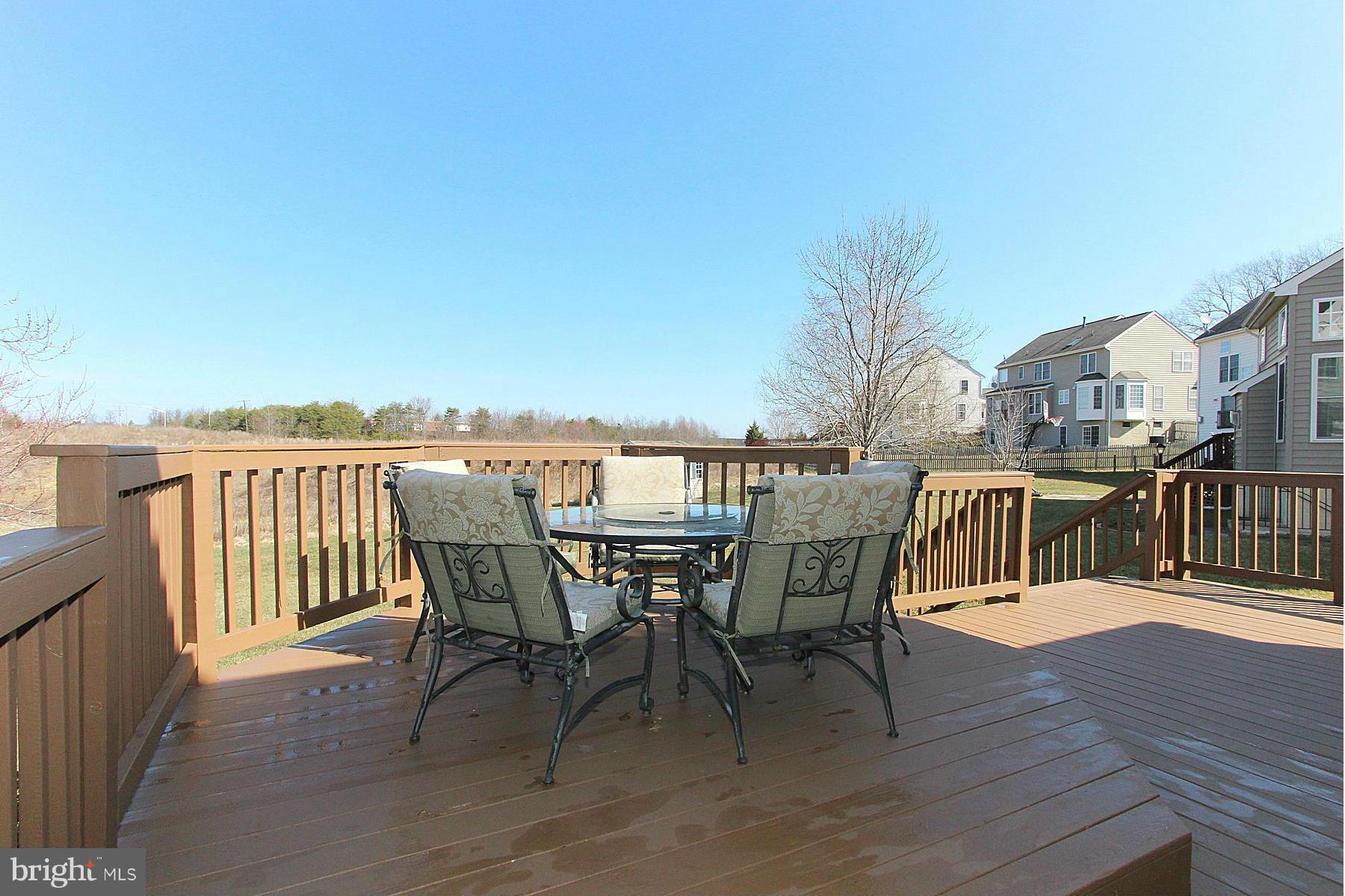 RIVER OAKS - Residential