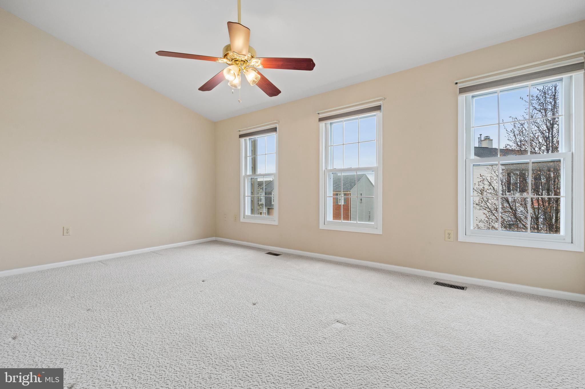 BALLSFORD - Residential