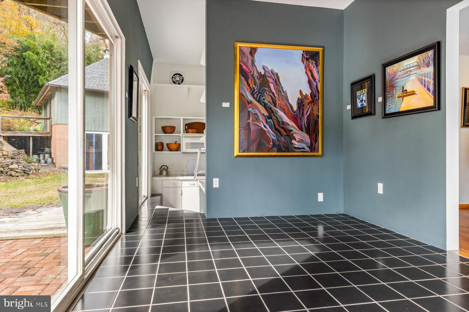 RIVERS WALK - Residential