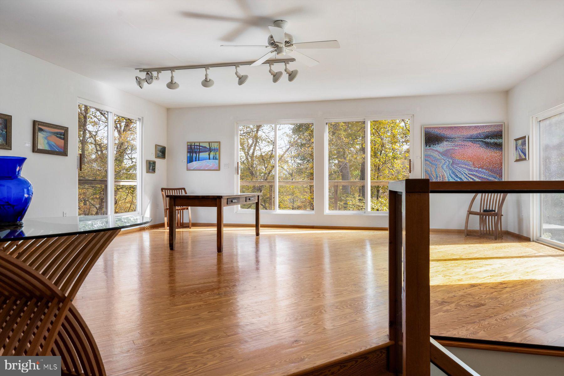 RIVERS WALK - Residential