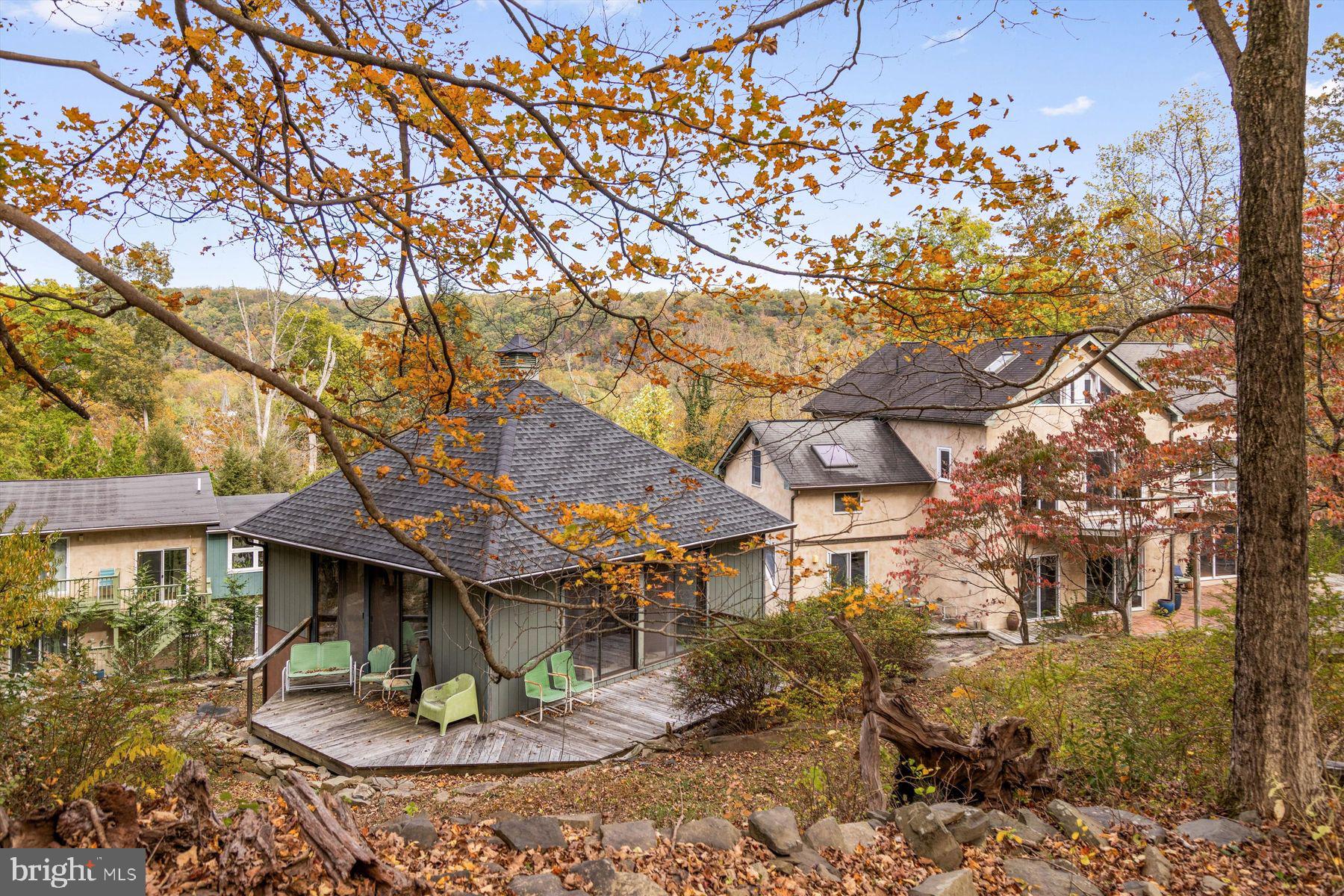 RIVERS WALK - Residential