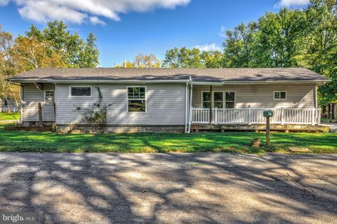 Photo of 120 Wayne Avenue, MIDDLETOWN, PA 17057 (MLS # PADA2050346)