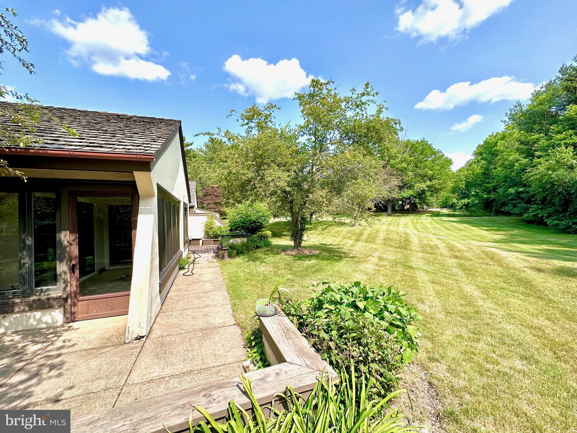 WHITPAIN FARM - Residential