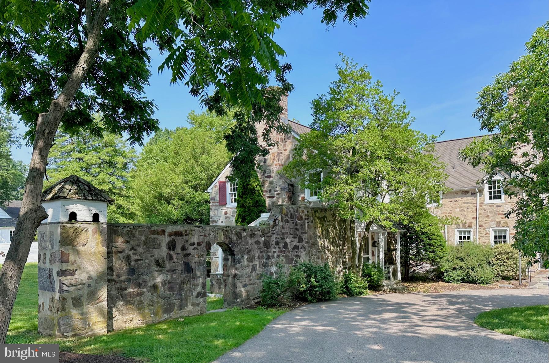 WHITPAIN FARM - Residential