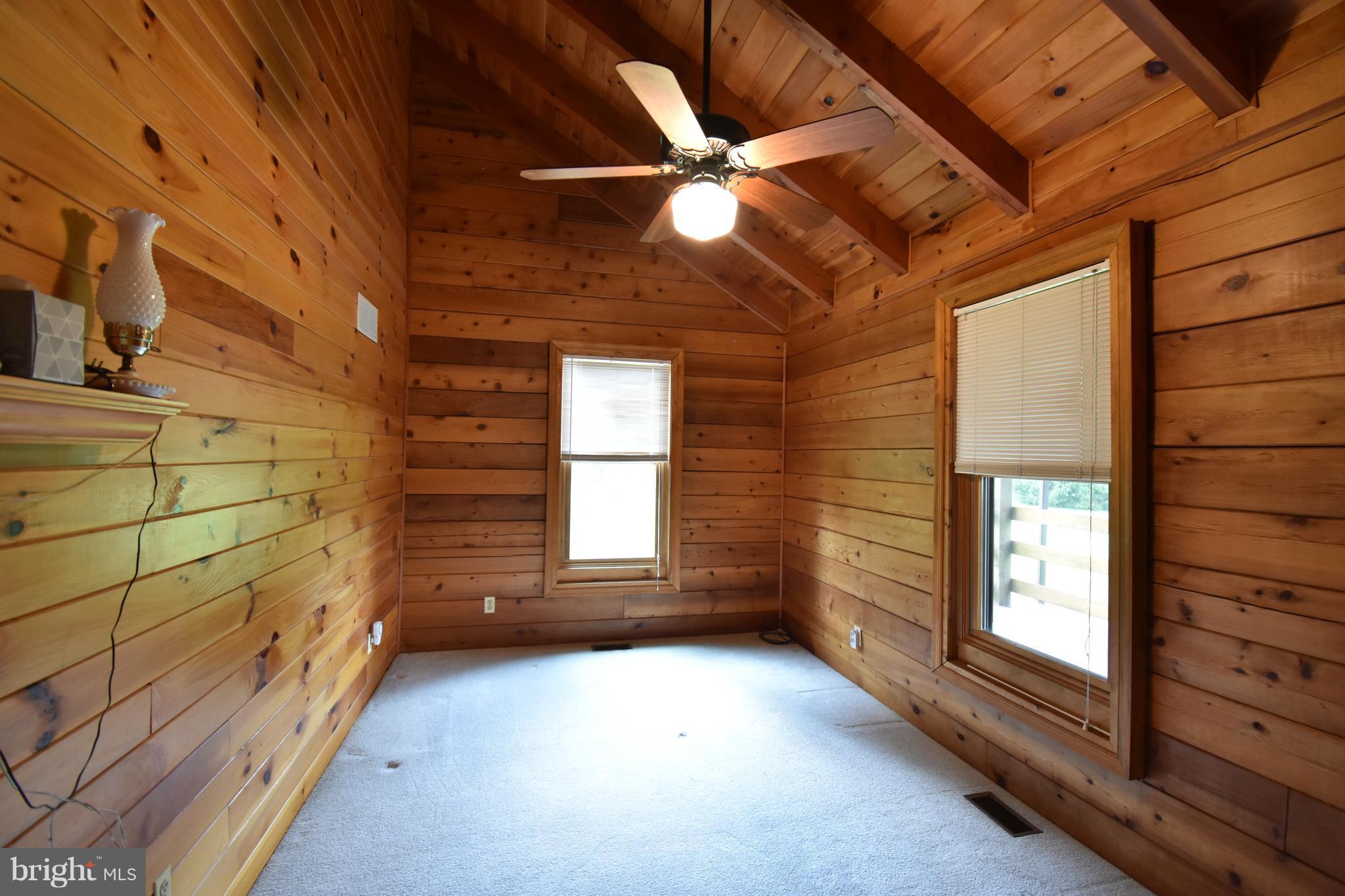 LUTHERVILLE - Residential