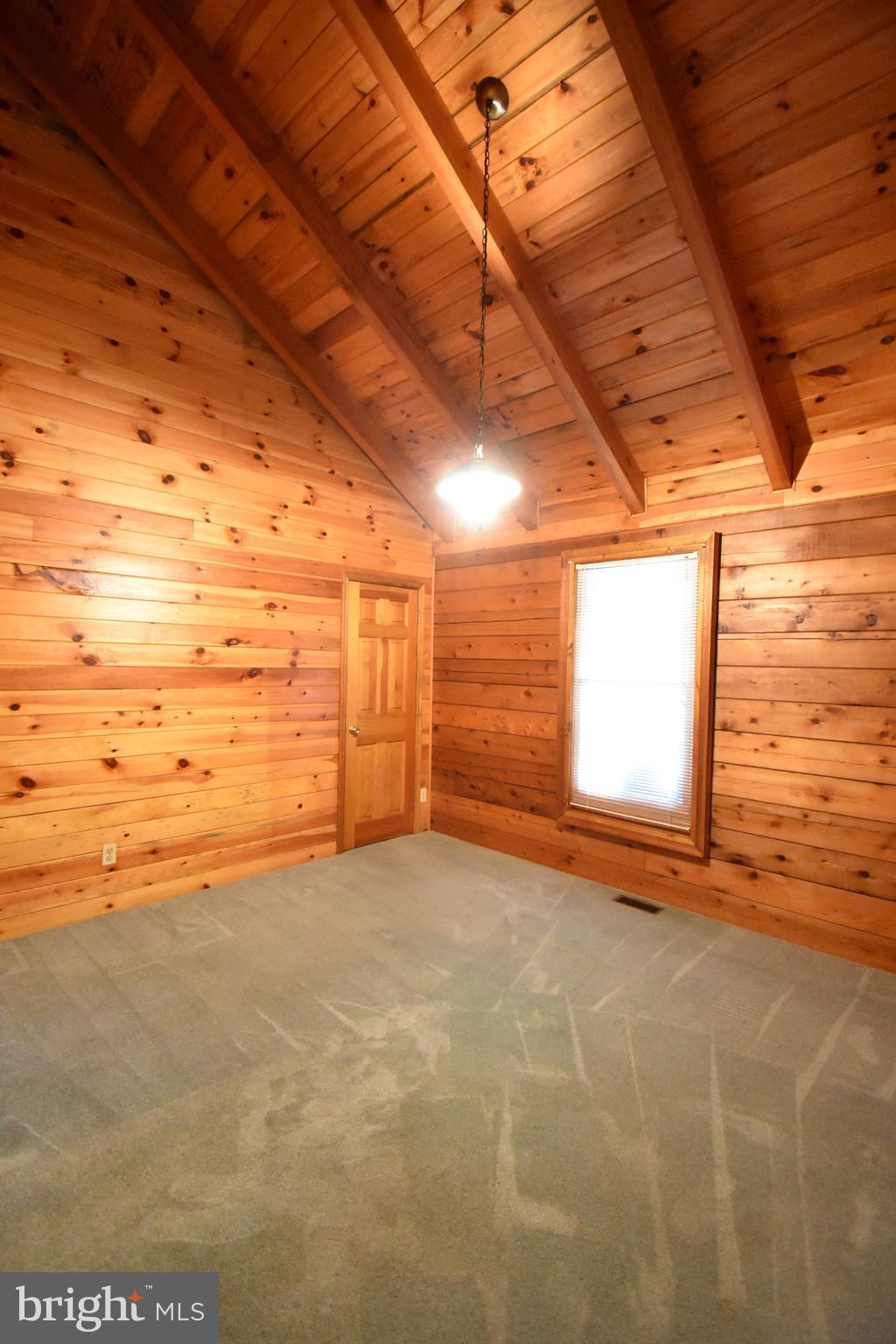 LUTHERVILLE - Residential