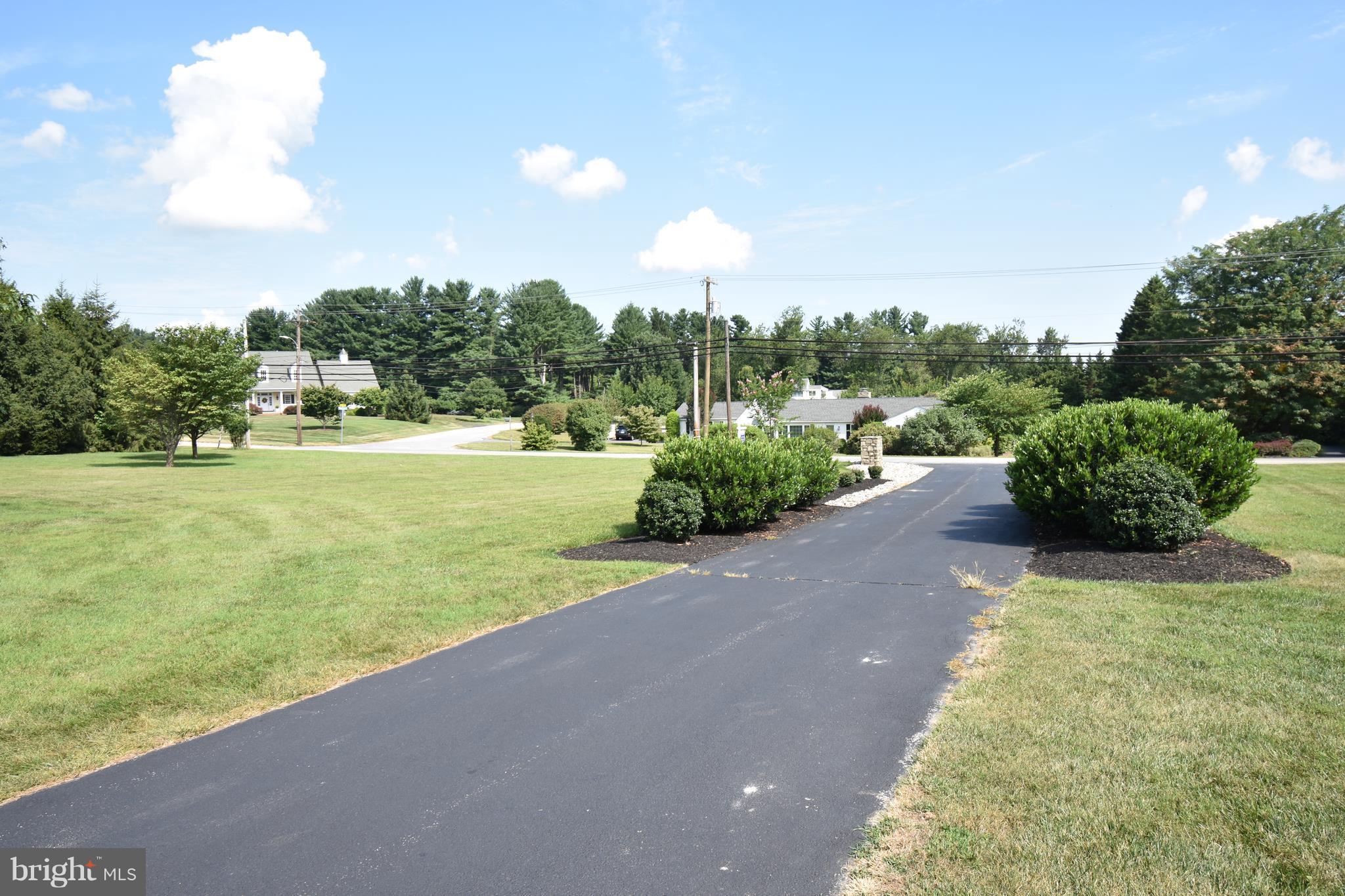 LUTHERVILLE - Residential