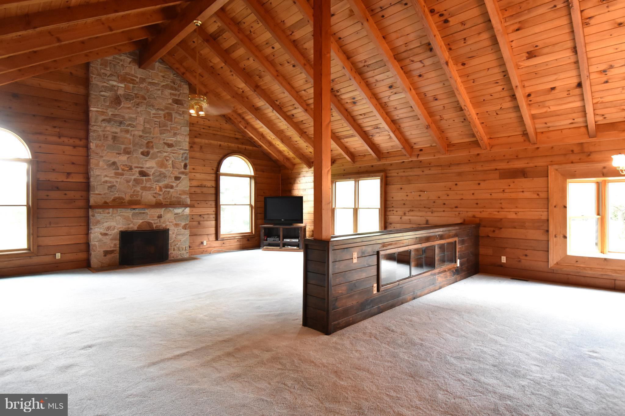 LUTHERVILLE - Residential